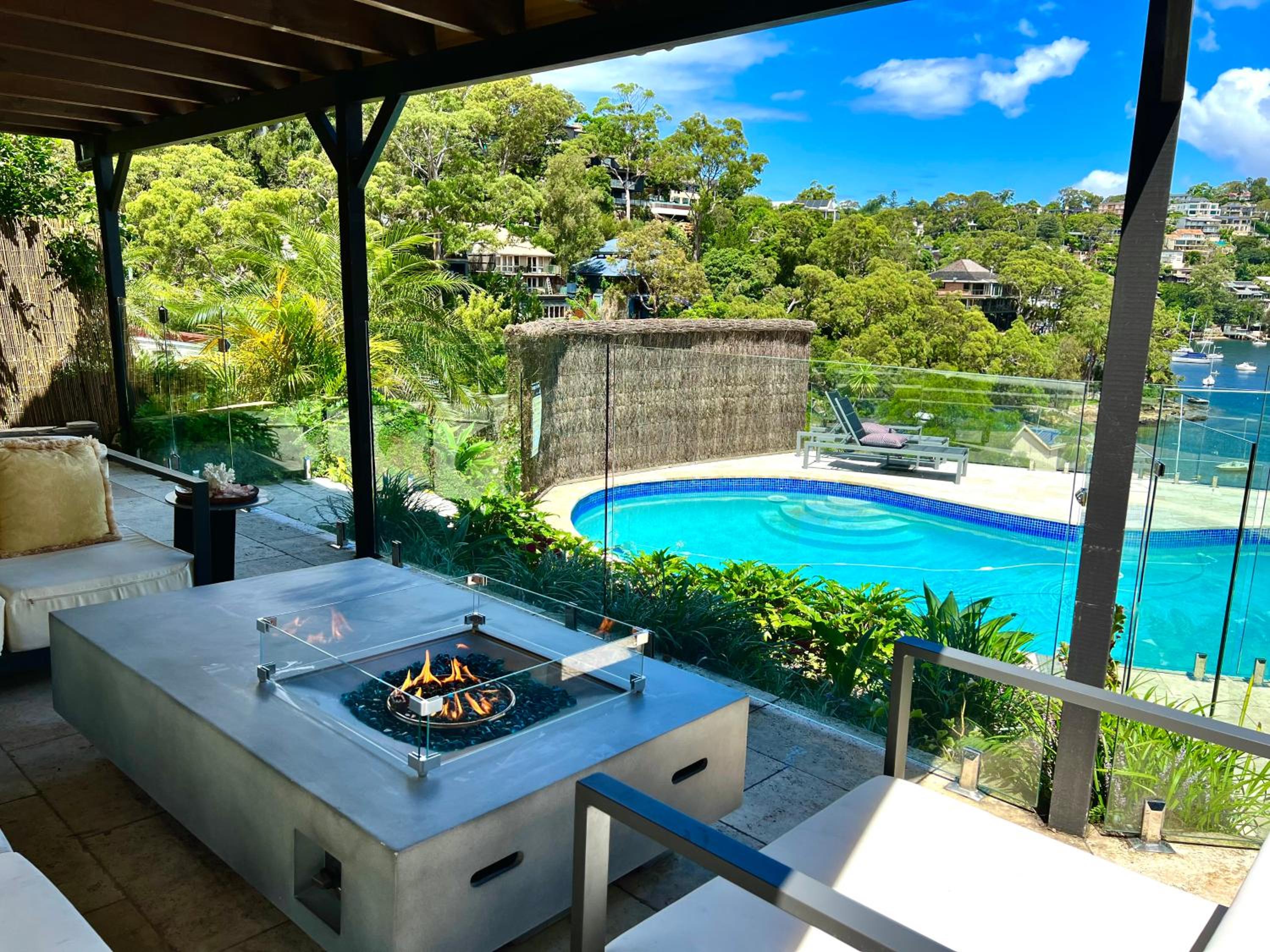 World Class Villa Manly Beach HarbourView Sauna Private Beach