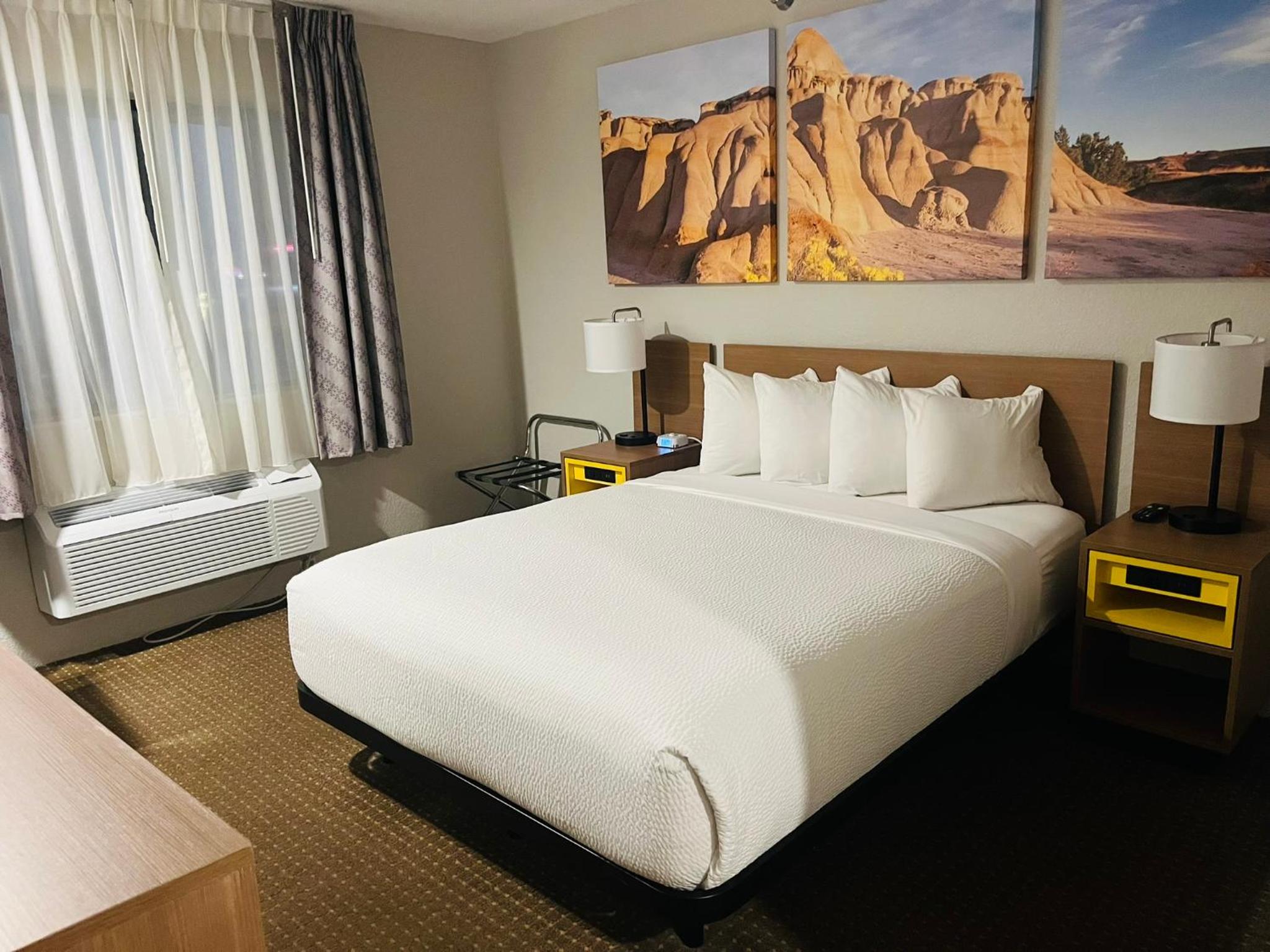 Days Inn by Wyndham Wall view 4
