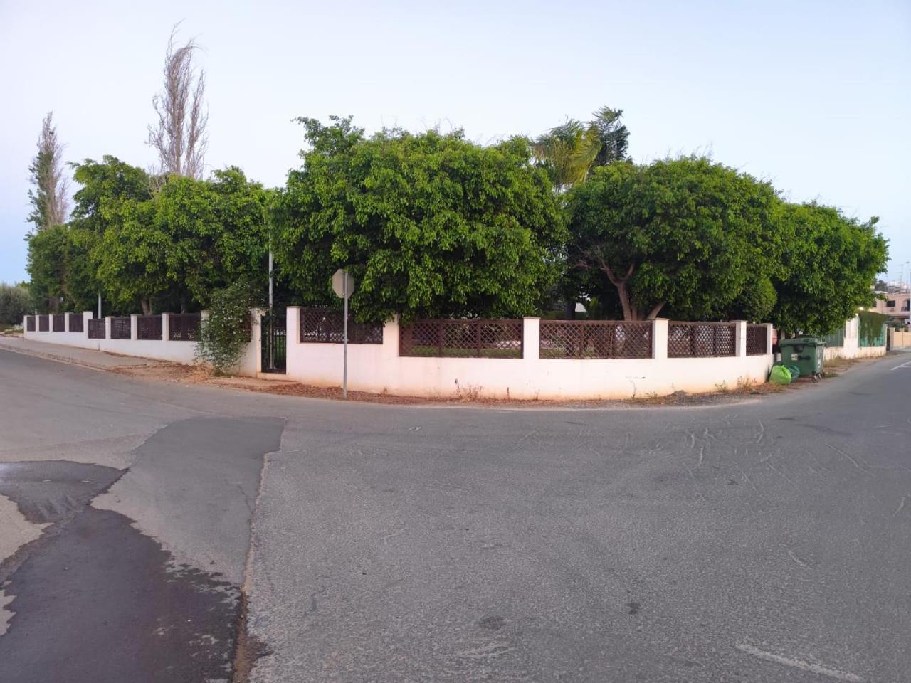 3-Bedroom House Near the Beach