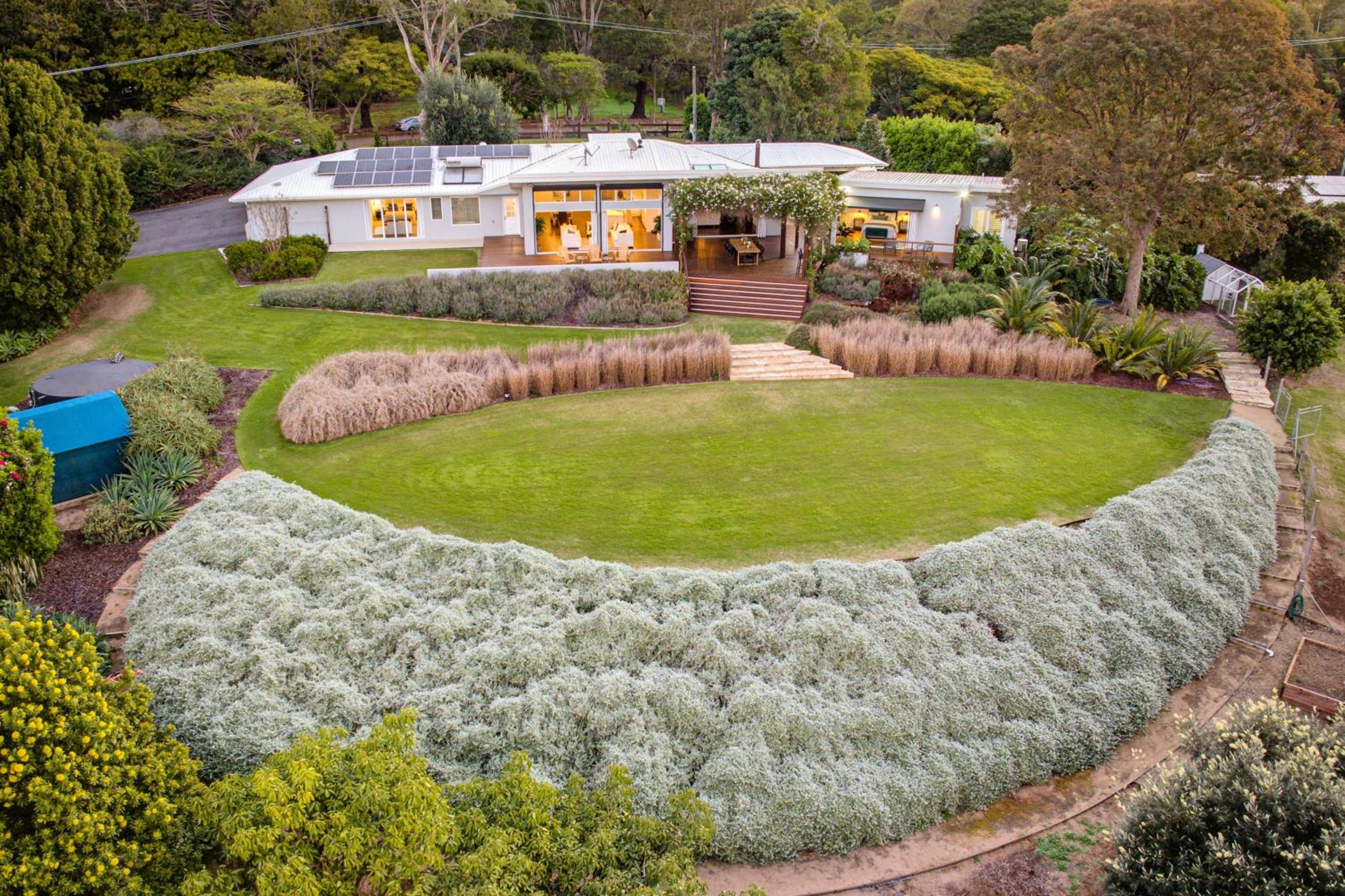 The Jasmine At Montville - Photo Shoot Location