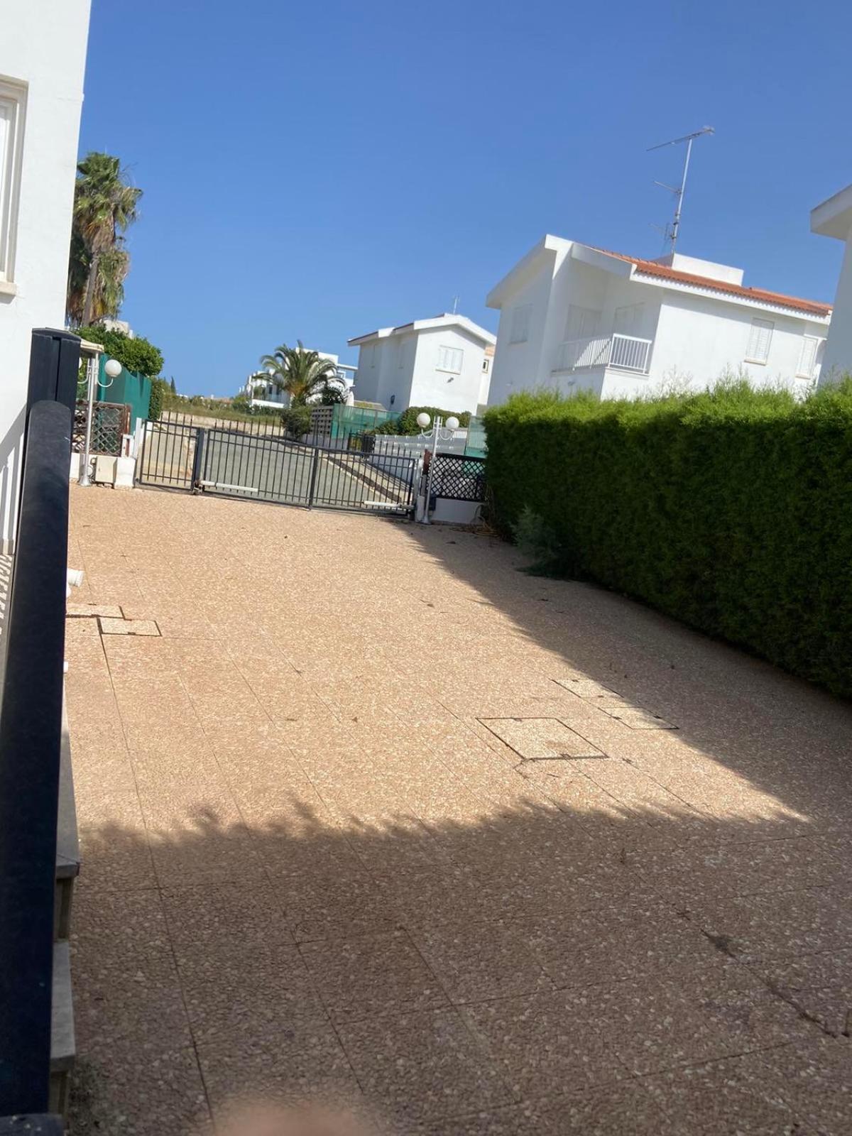 3-Bedroom House Near the Beach