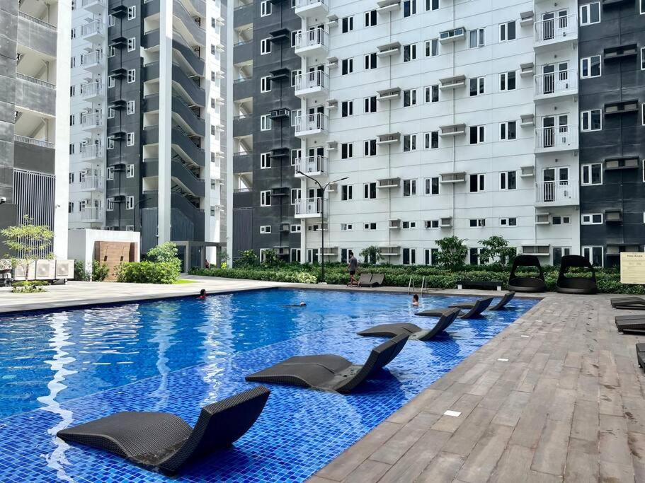 HK Charm Residences Staycation