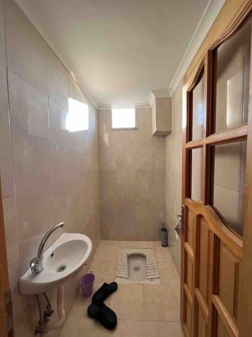 Al-Qamar Home