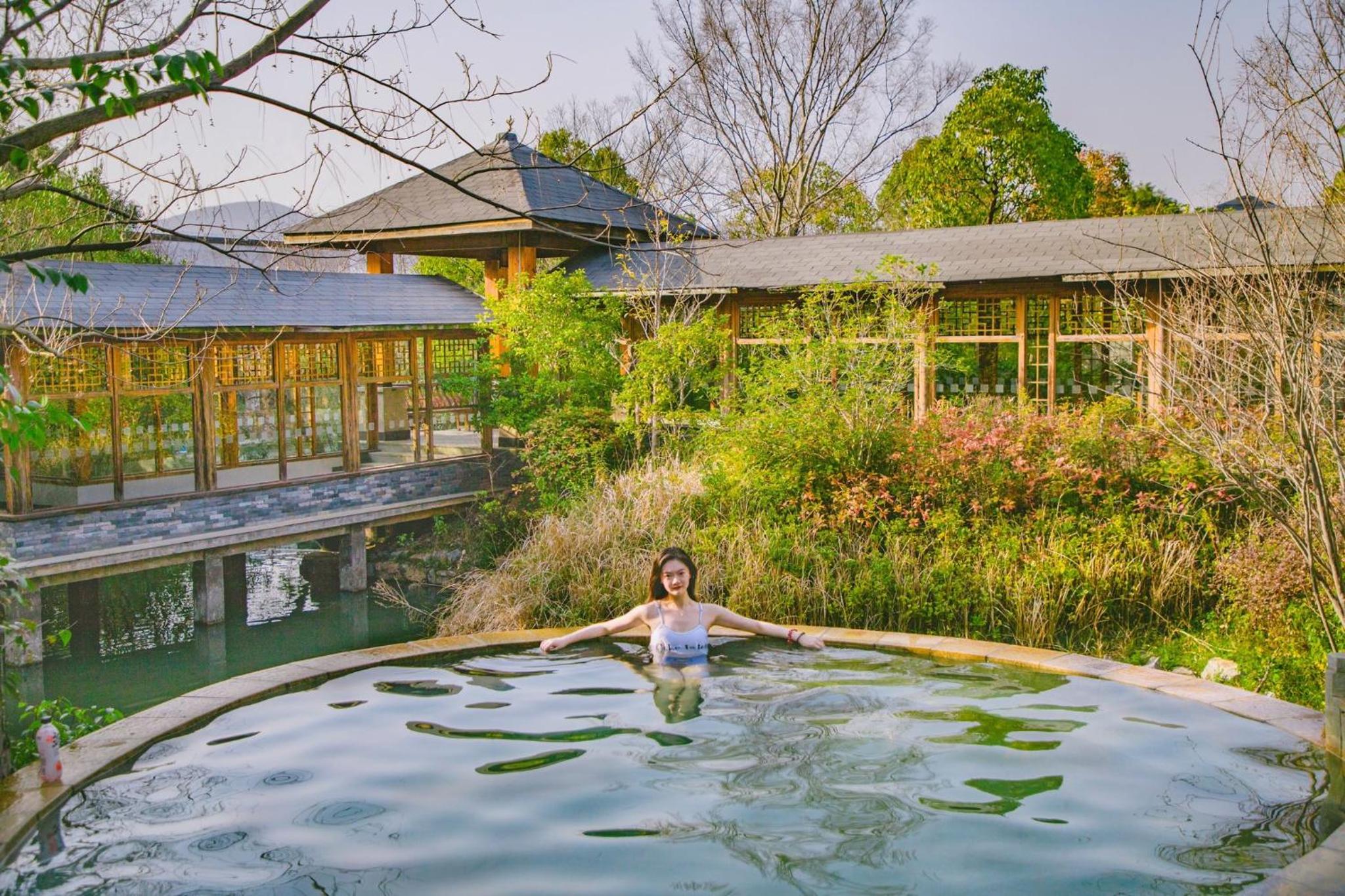 Holiday Inn Resort Chaohu Hot Spring by IHG