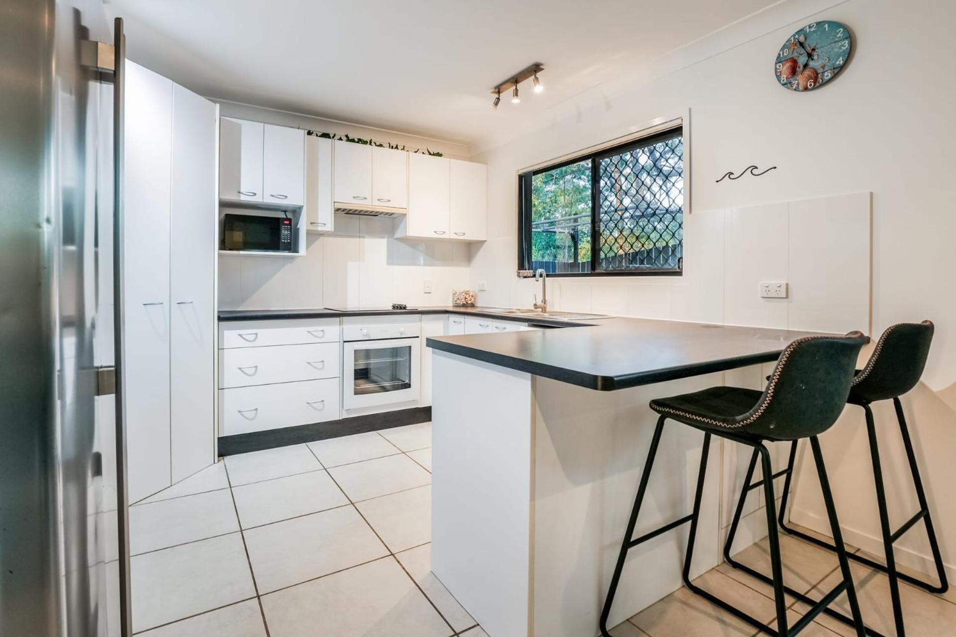 Swell Life - Spacious 3-Bedroom Retreat in Central Agnes Water