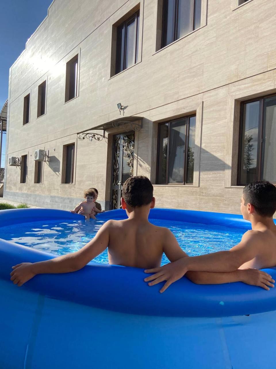 RUBENYAN GUEST HOUSE