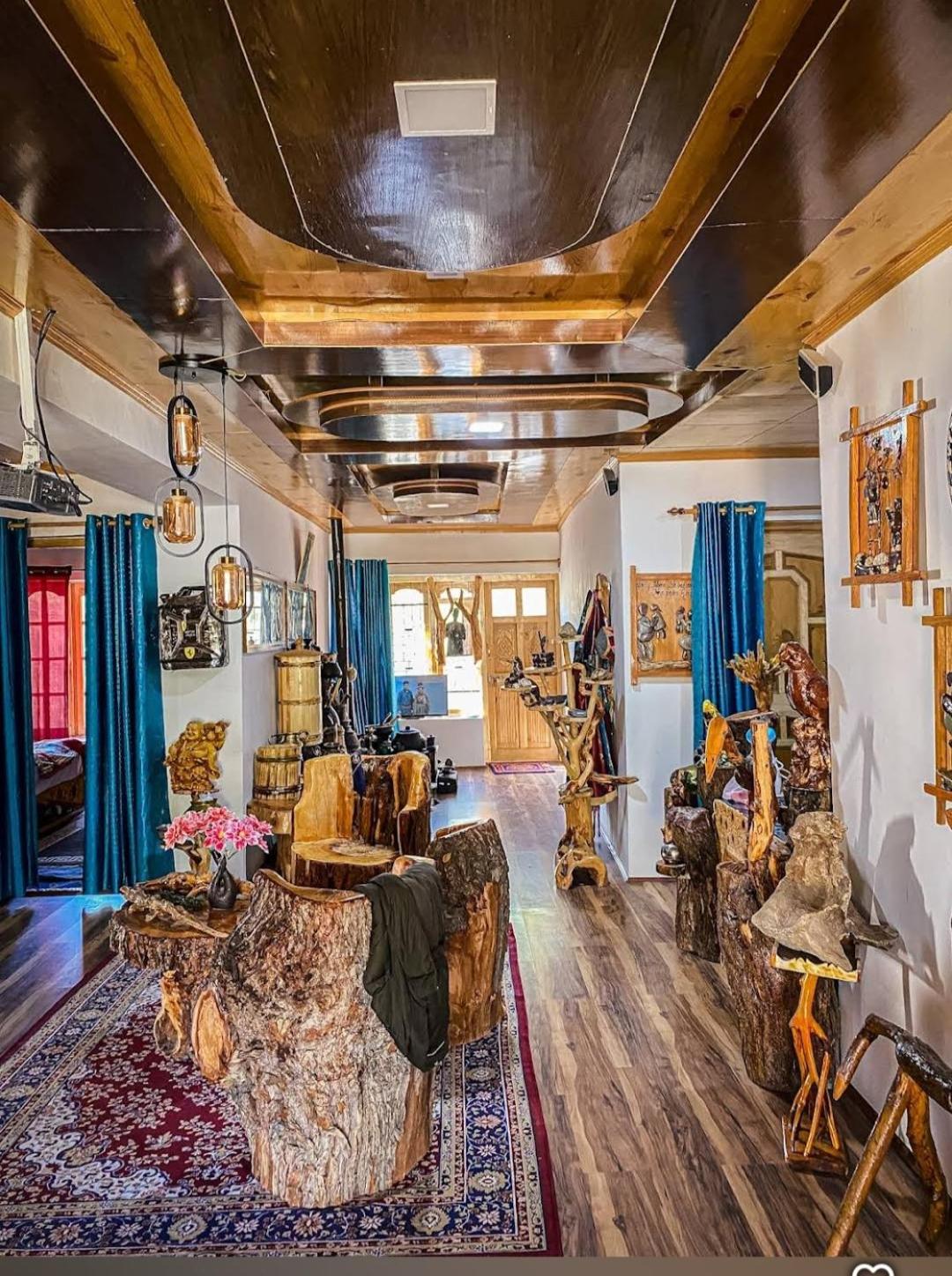 lounge