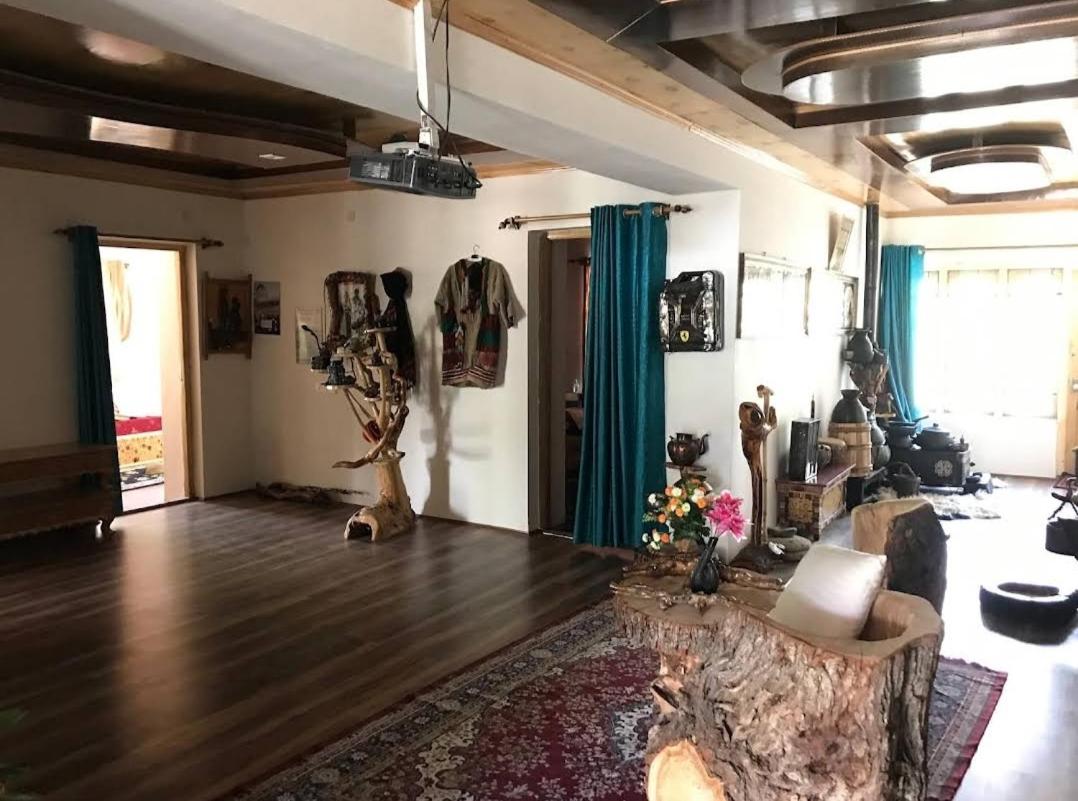 lounge