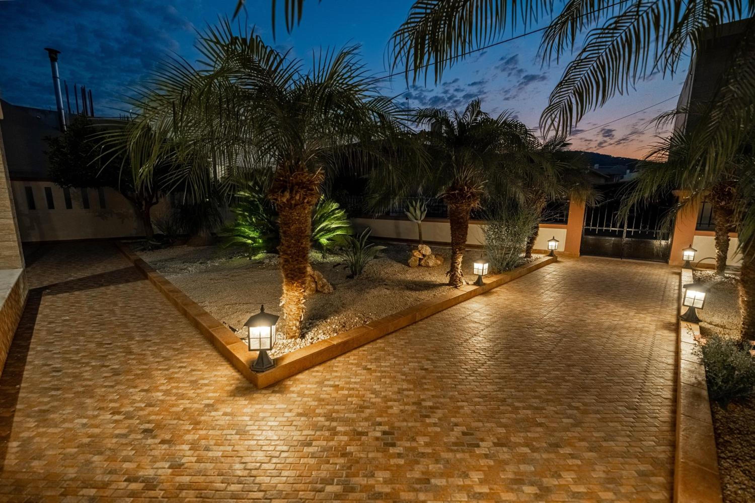 Kira's Lovely Villa Massari view 2