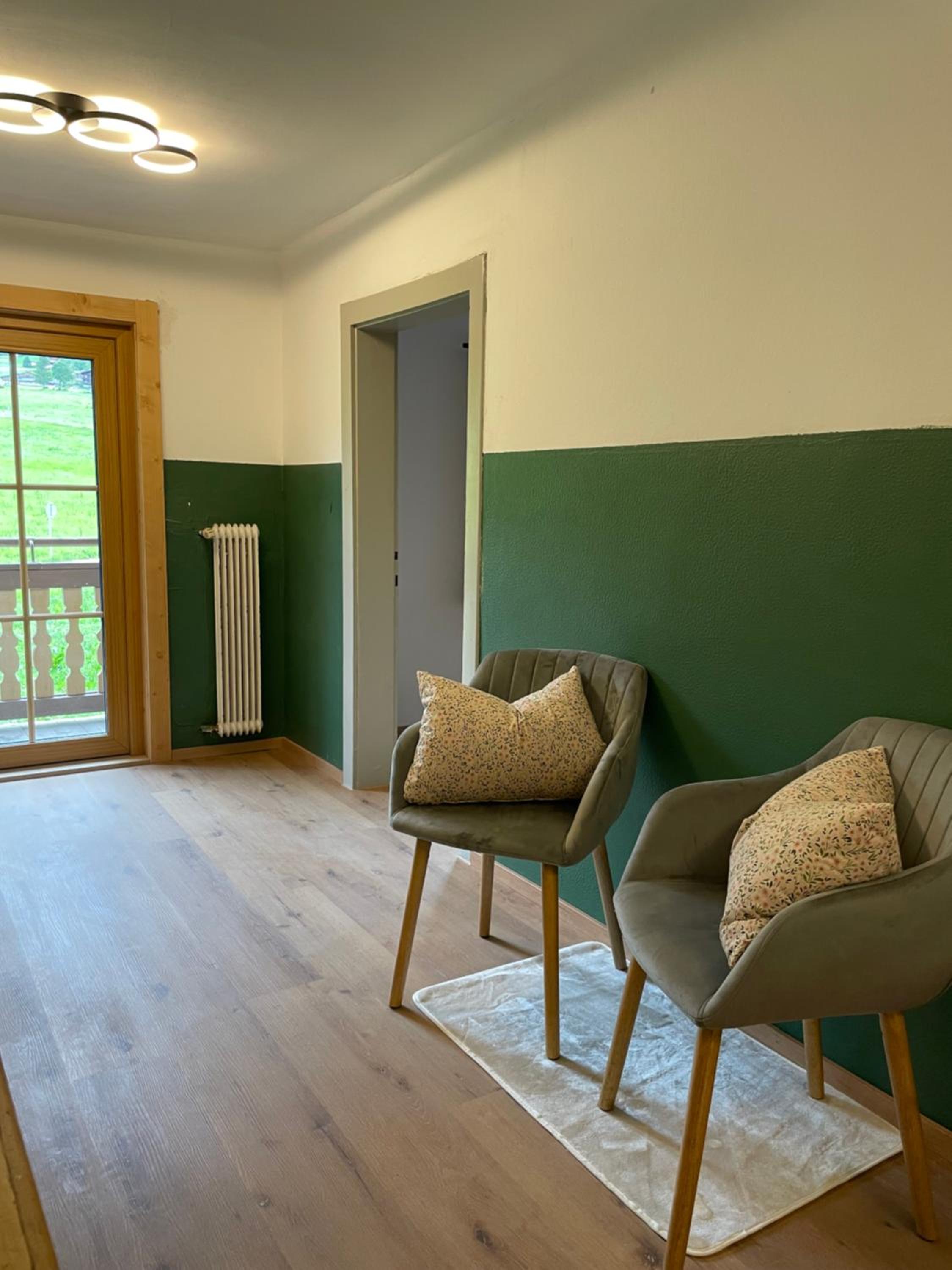 SÖLLHOF Ferienhaus mit 11 Schlafzimmern I großer Gemeinschaftsraum I Skibushaltestelle I 10 Min zum Skigebiet