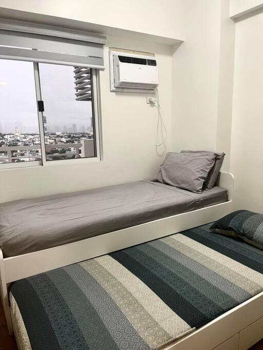 No Frills Infina Towers 2BR Staycation Quezon City view 4