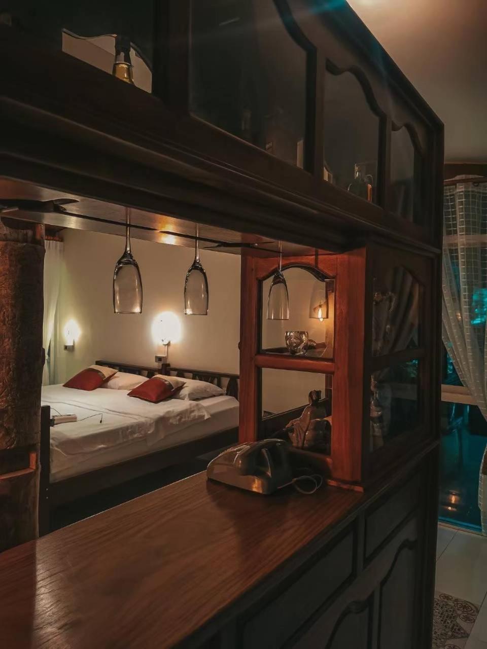 The Antique Riverside Resort