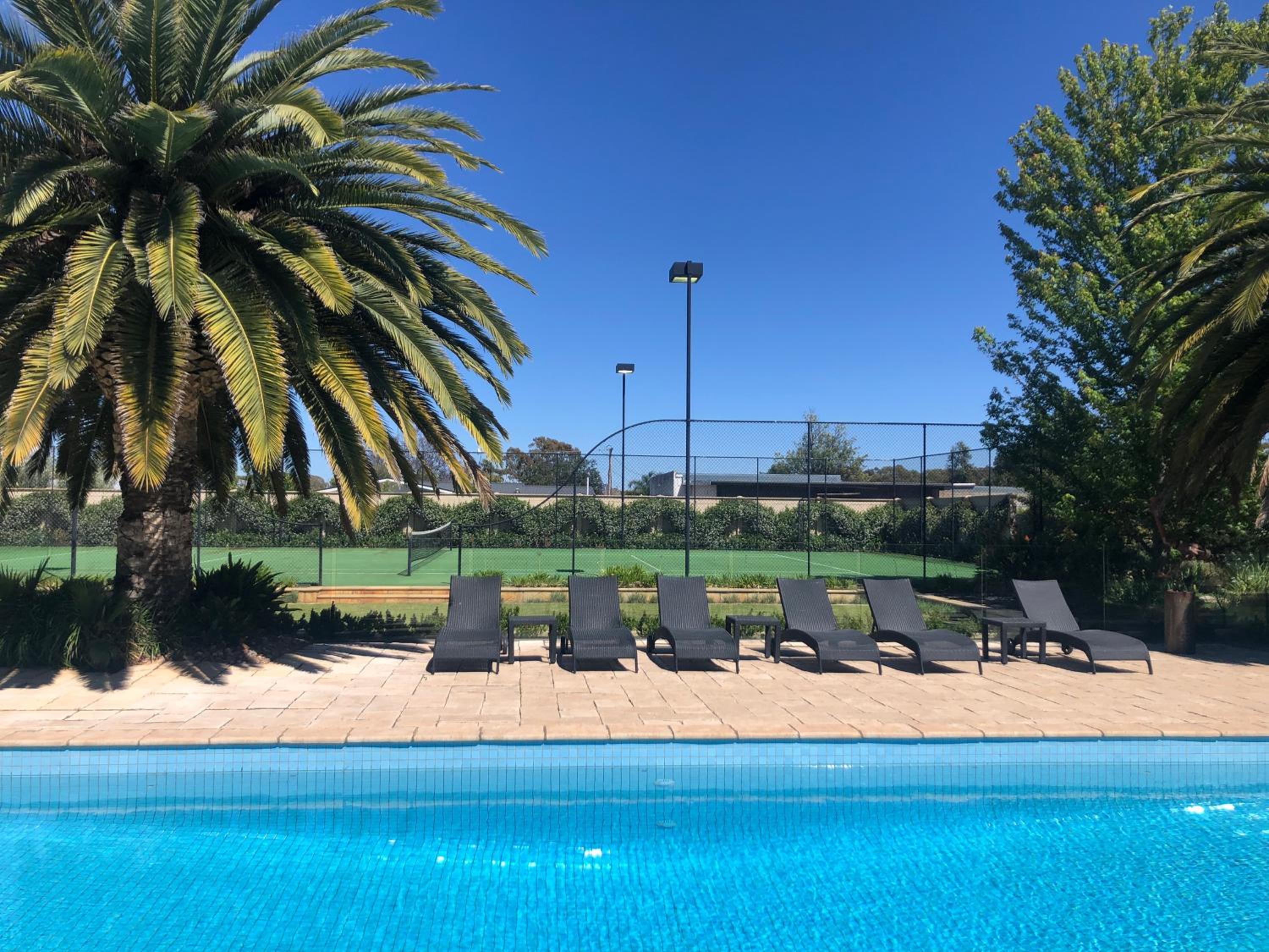 Tanunda House - Luxury 5 BR in Barossa Wine Region