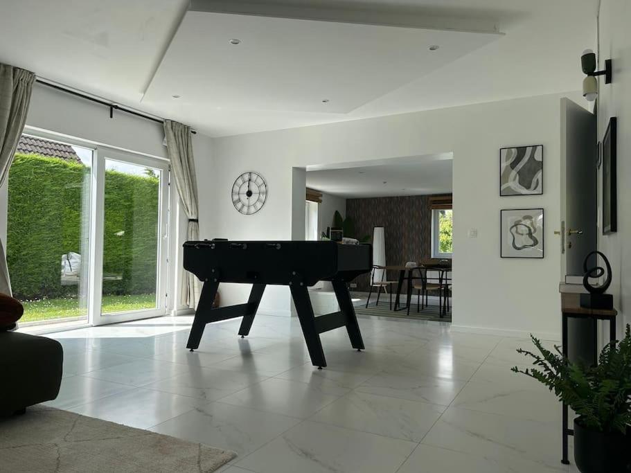 VILLA avec sauna, jacuzzi et piscine