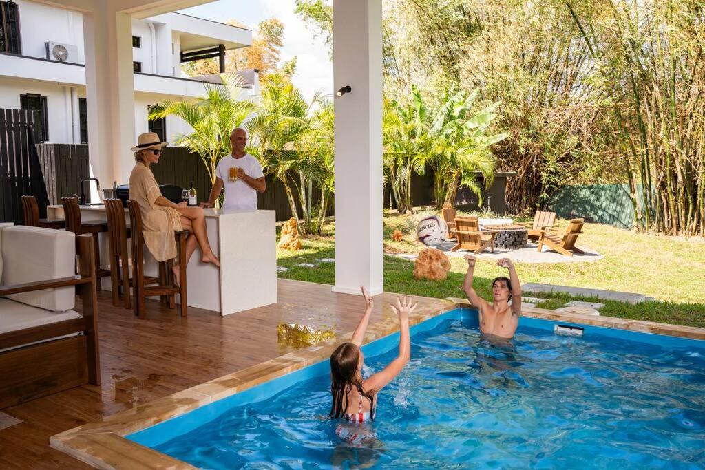 Heaven Retreat with Minigolf, pool, fire pit, BBQ - view 6