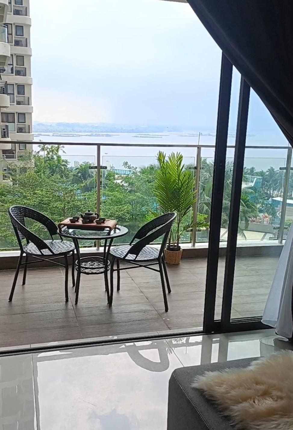 Johor Bahru Seaview freeWifi parking 3BR3BD2-9paxs