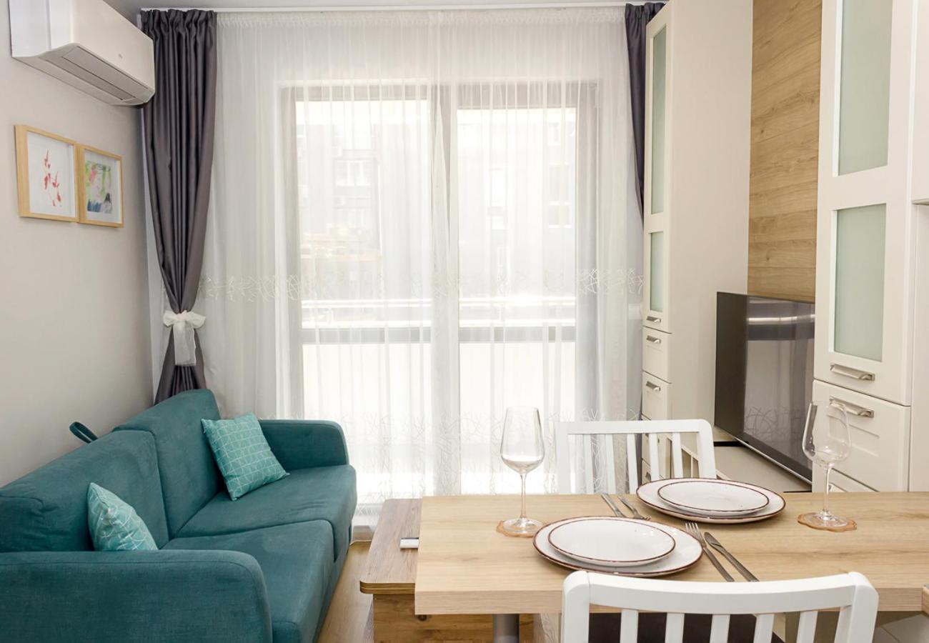 Homey 1-BD Apartment in Varna, next to Grand Mall Varna by Flat Mаnаger