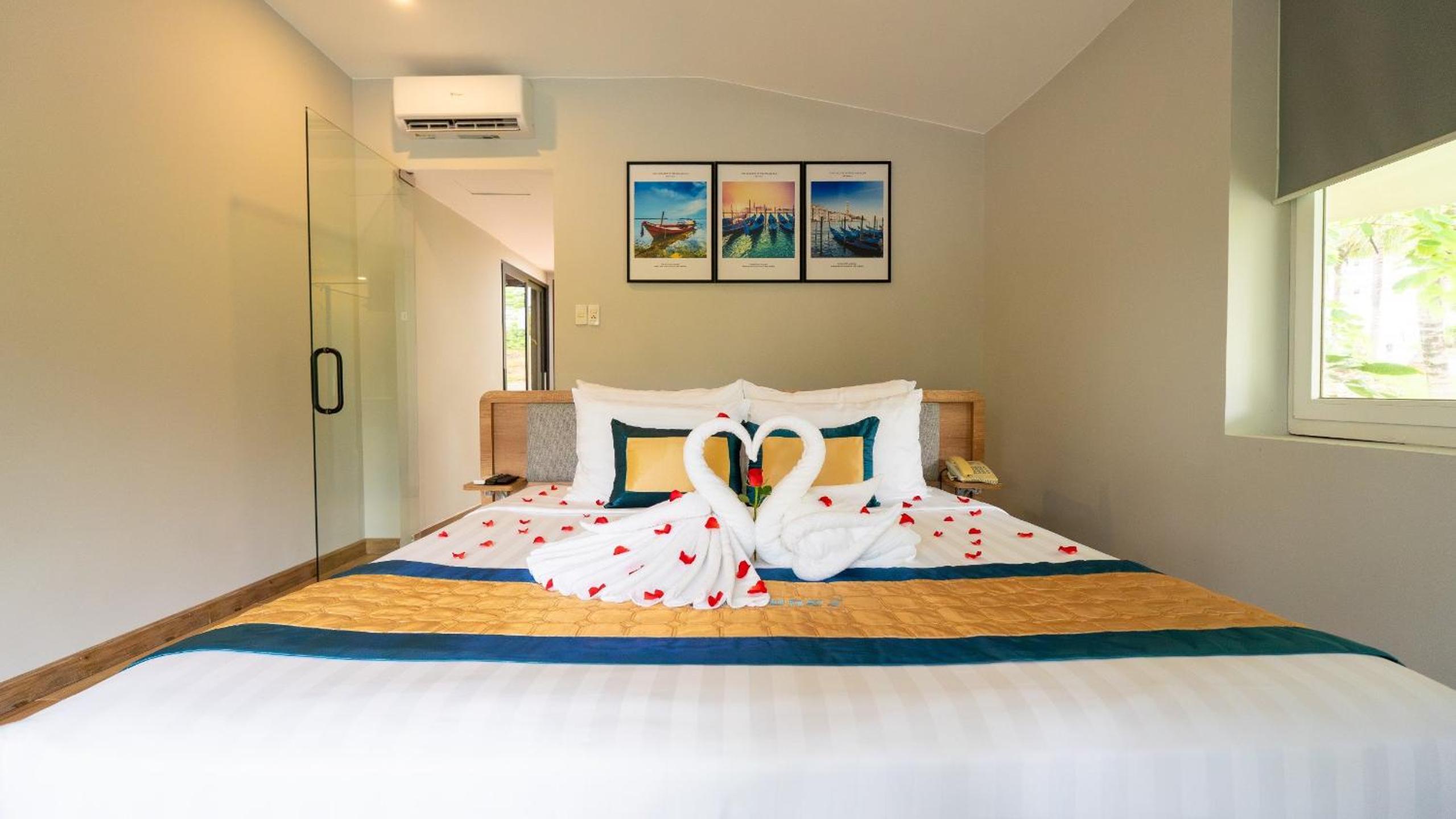 Sandunes Beach Resort & Spa