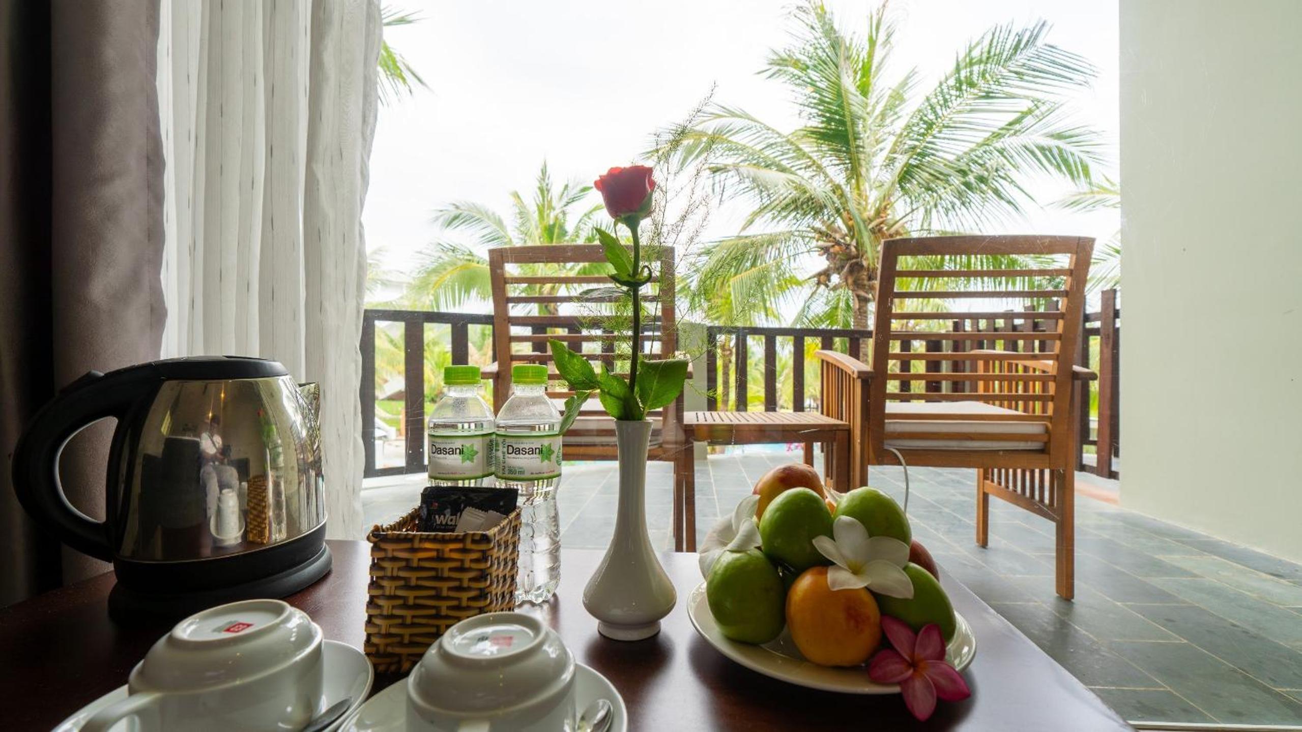 Sandunes Beach Resort & Spa