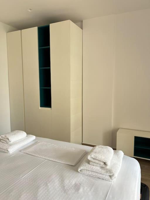 SeaSide 2BR Apartment