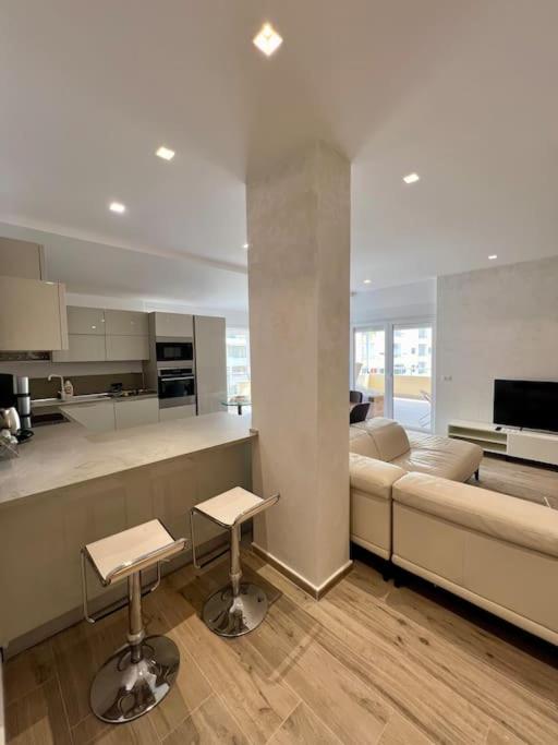 SeaSide 2BR Apartment