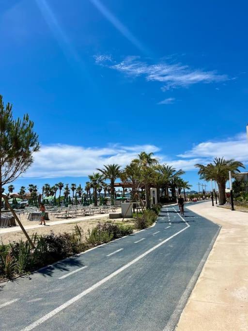 SeaSide 2BR Apartment