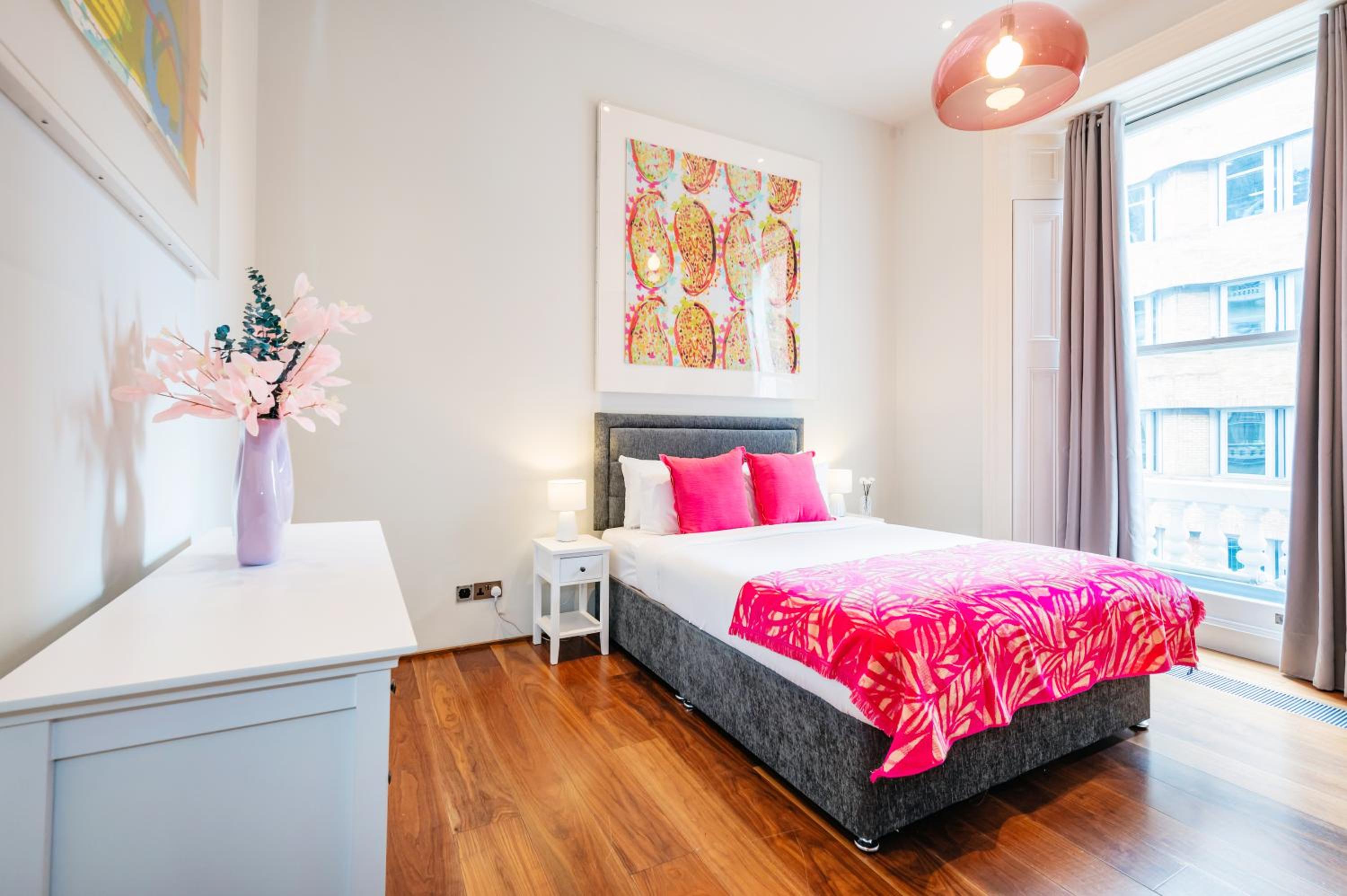 Welcome London South Kensington