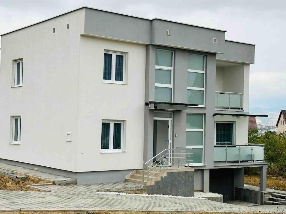 komplettes Haus mit moderner Ausstattung in ruhiger Lage, photo 13