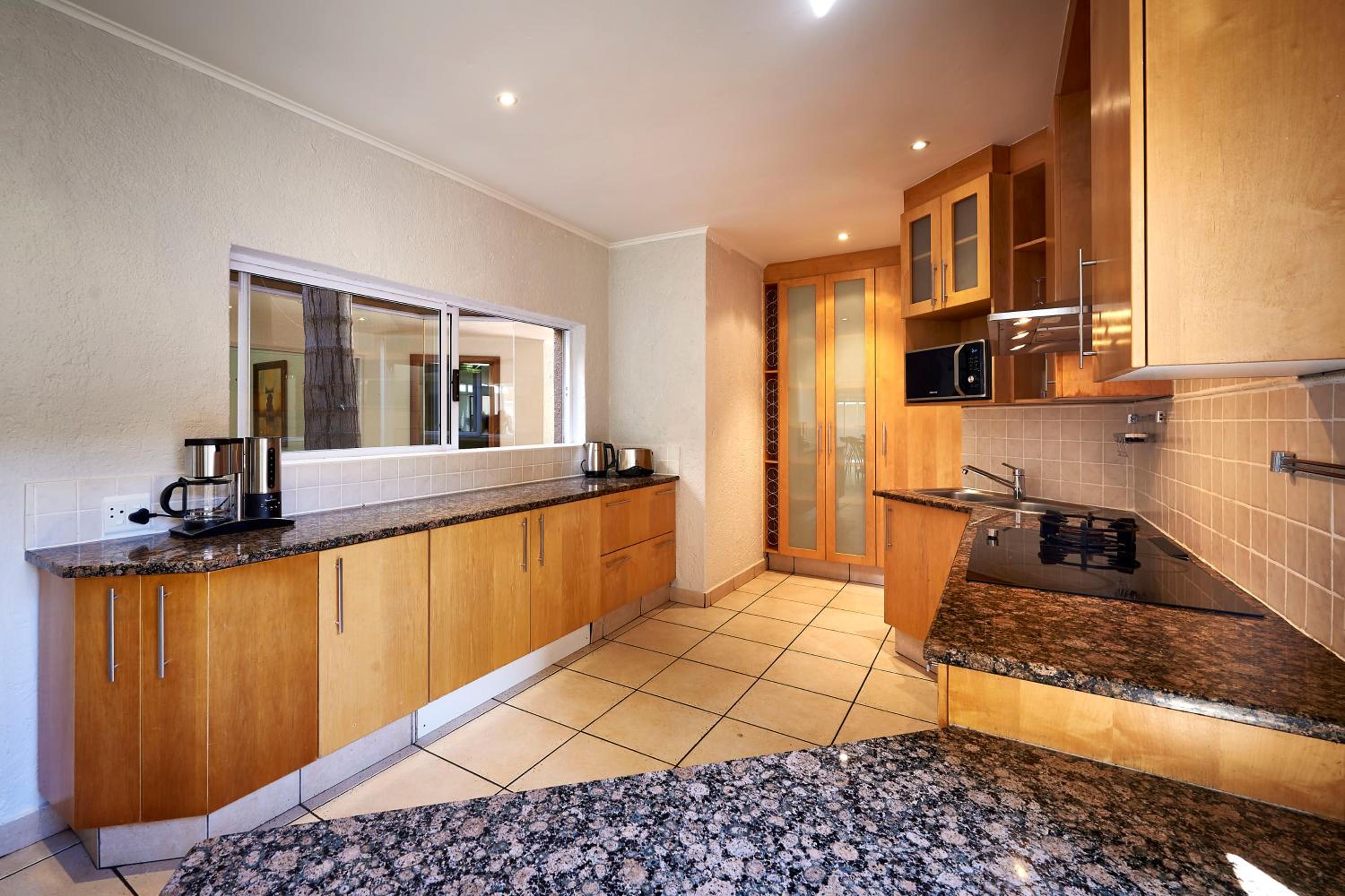 Dynasty Forest Sandown Serviced Apartments & Self Catering Hotel