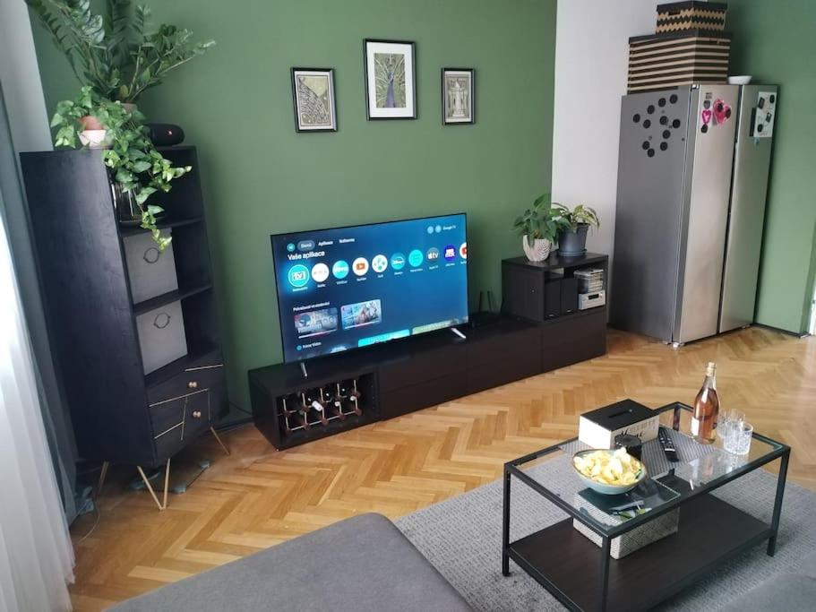 Nice HOME