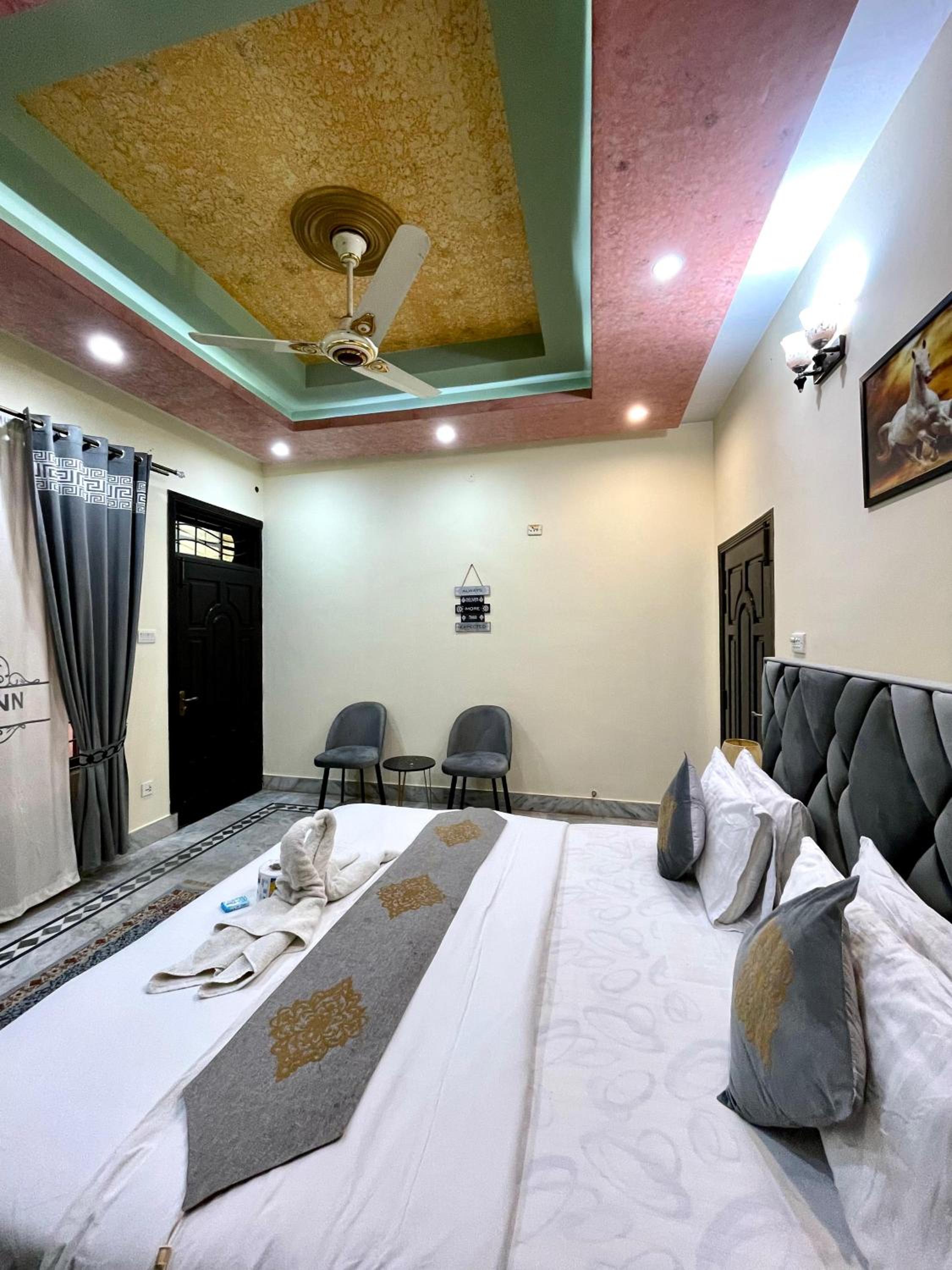 Sapphire Inn view 3