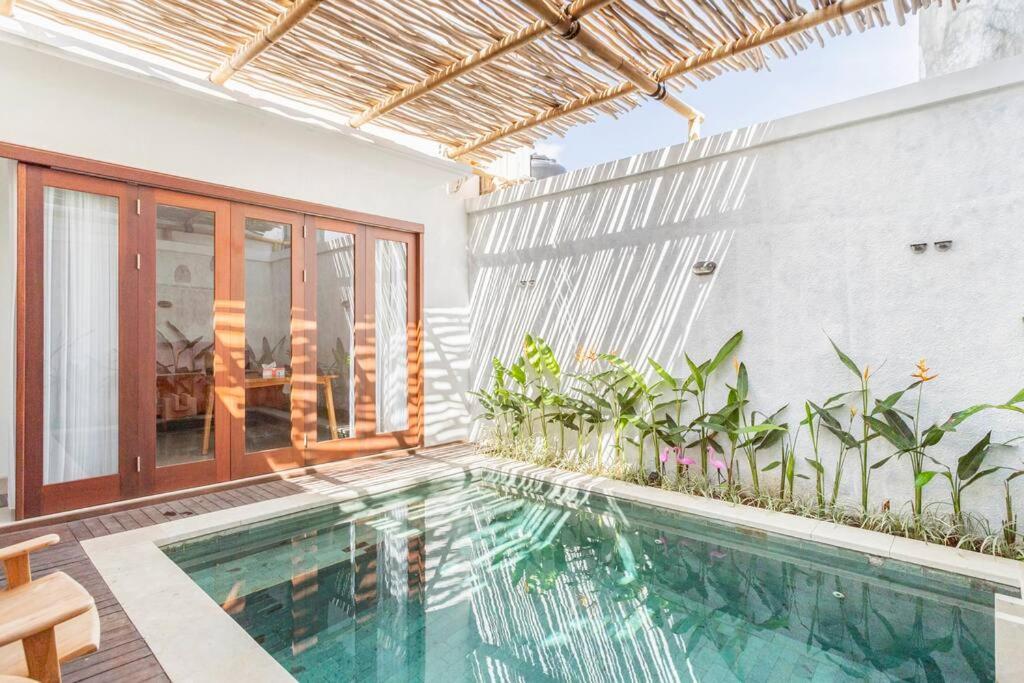 Modern 3 bed villa with private pool in Uluwatu near Melasti Beach and Savaya view 3