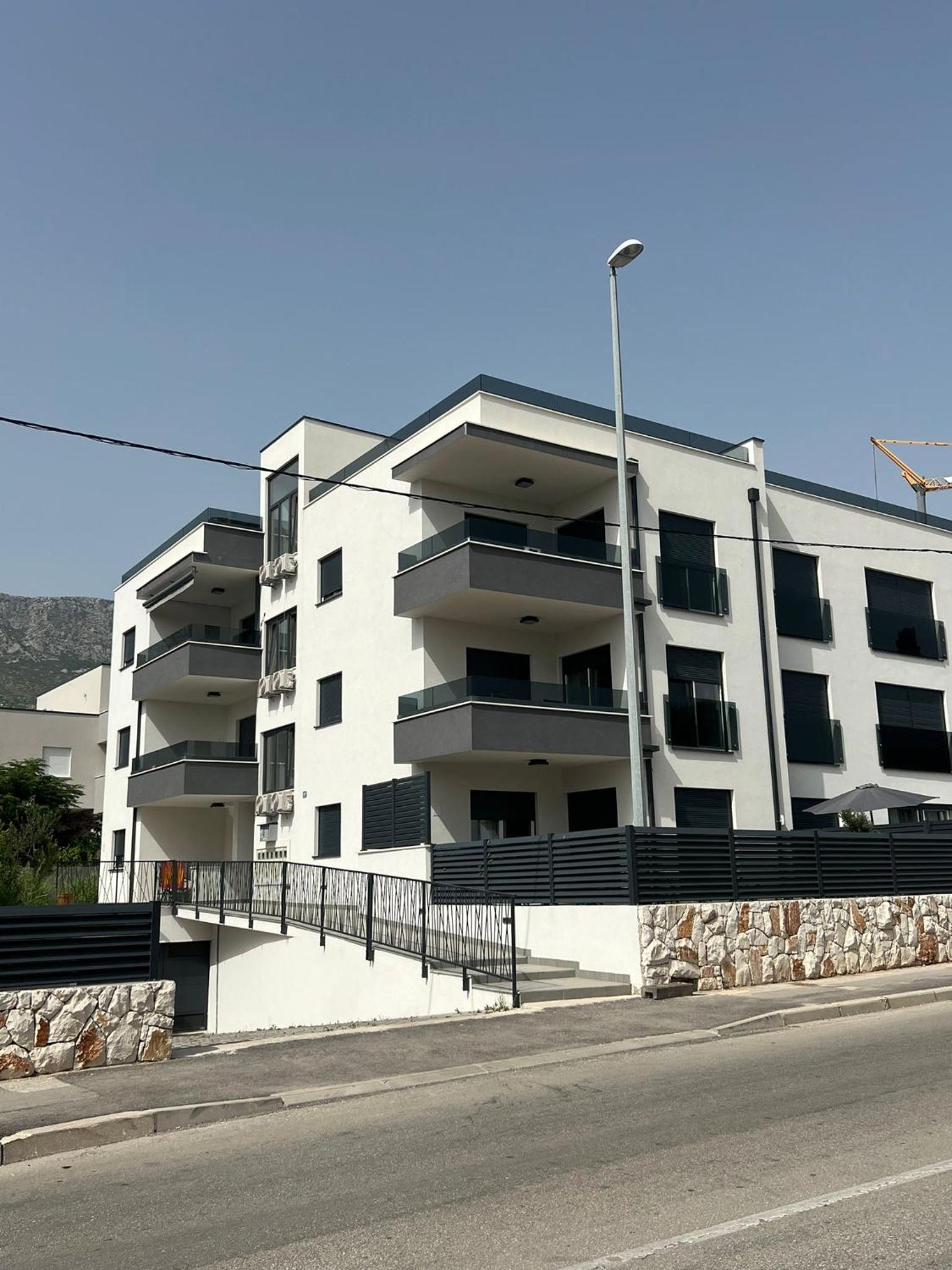 Mirjam Apartman