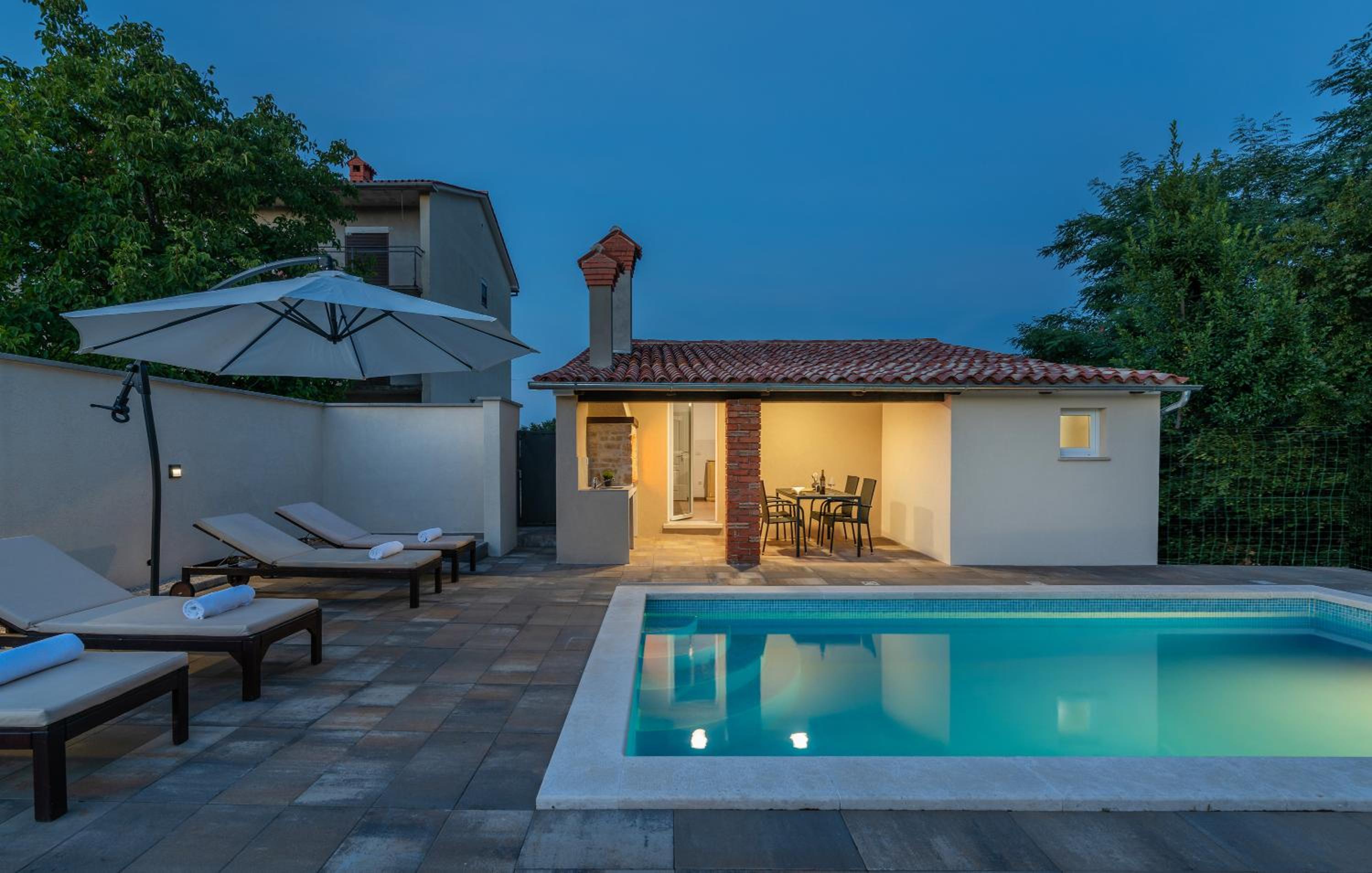 House Matea view 4