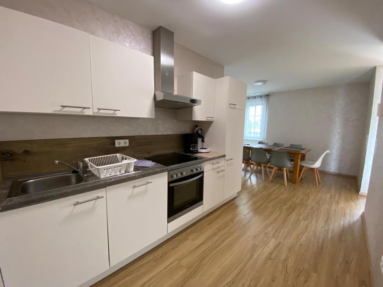 Marianna Apartments Weimer