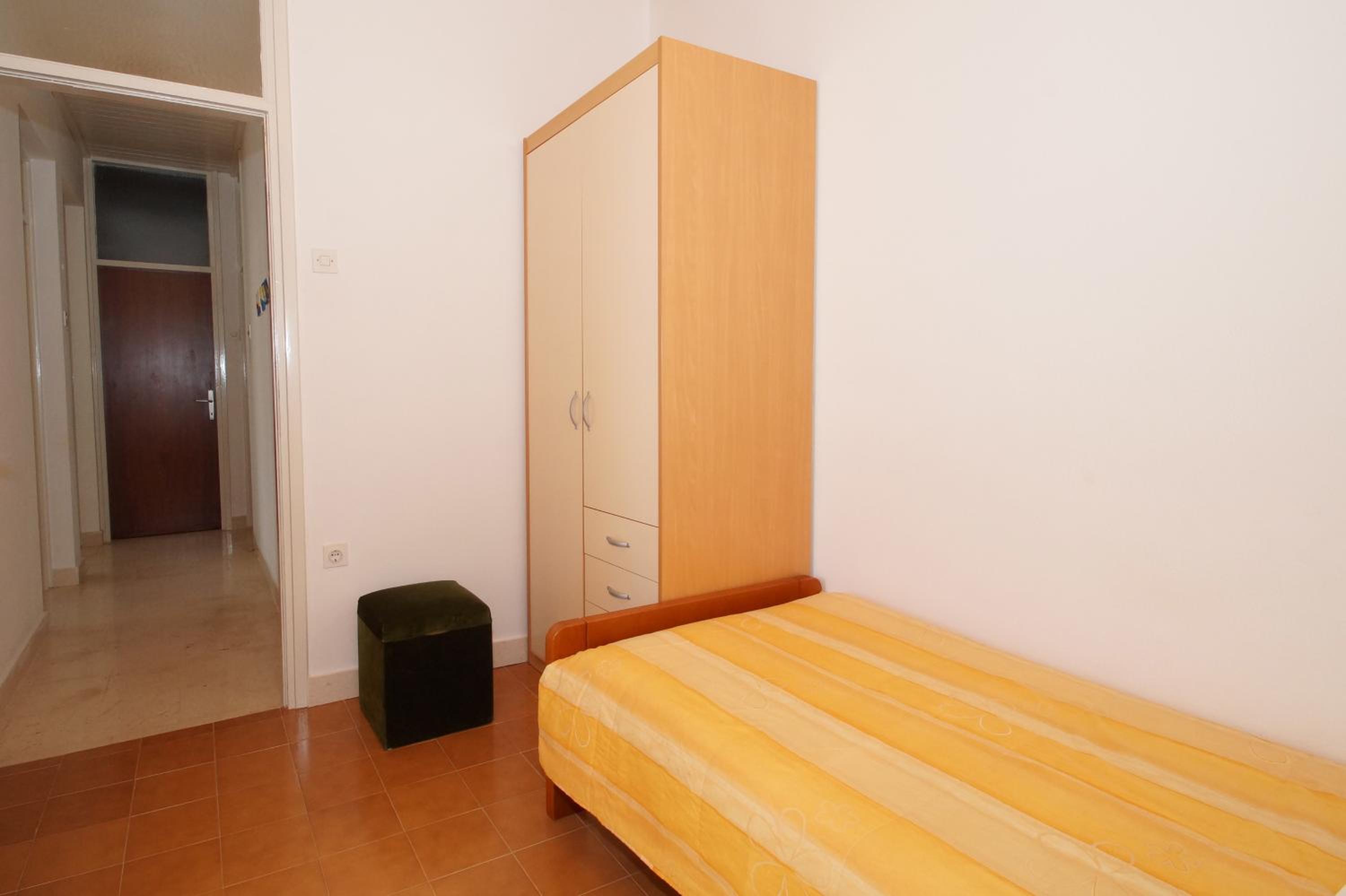 Apartments Bisko