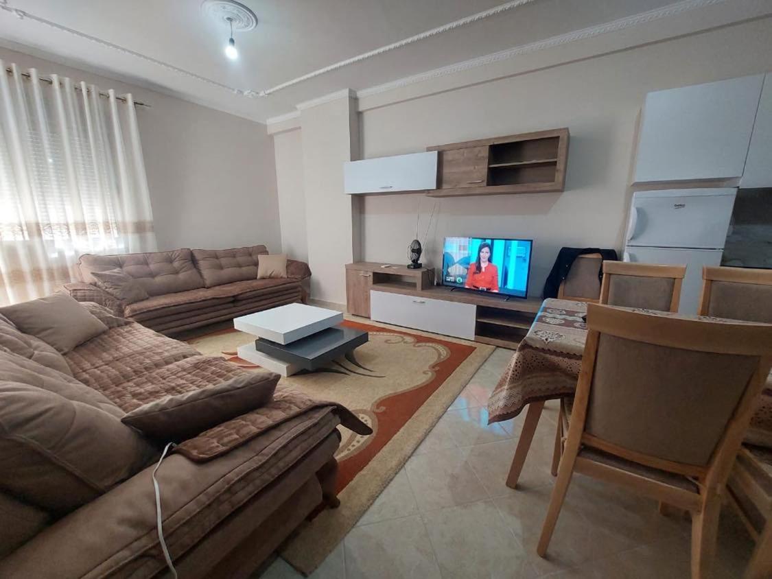 Apartment for holiday in Valona