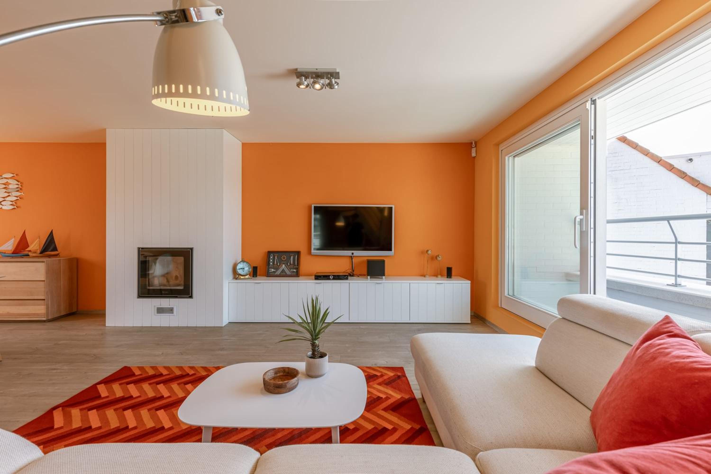 Casiola - Cozy seaside apartment with sunny terrace