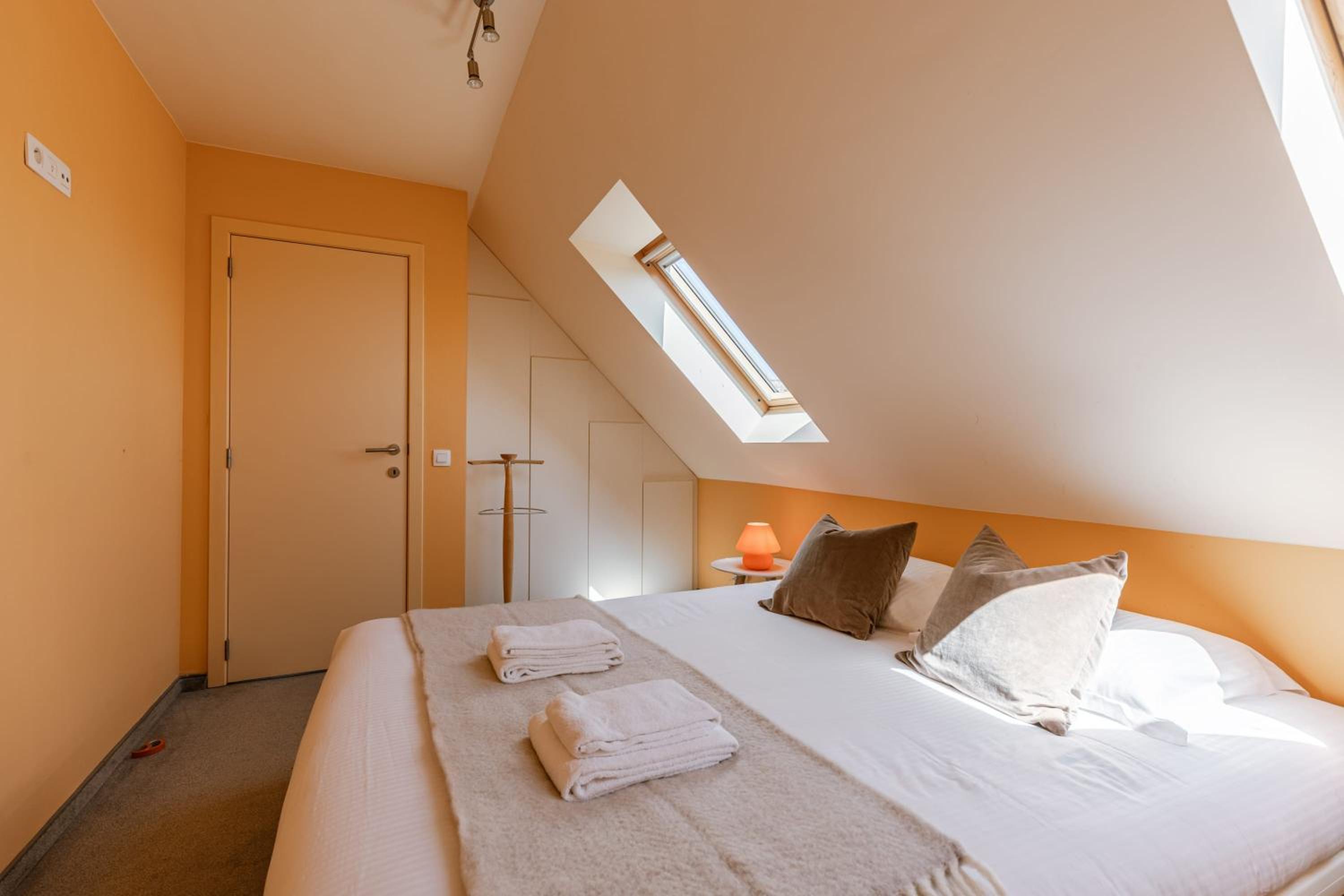 Casiola - Cozy seaside apartment with sunny terrace
