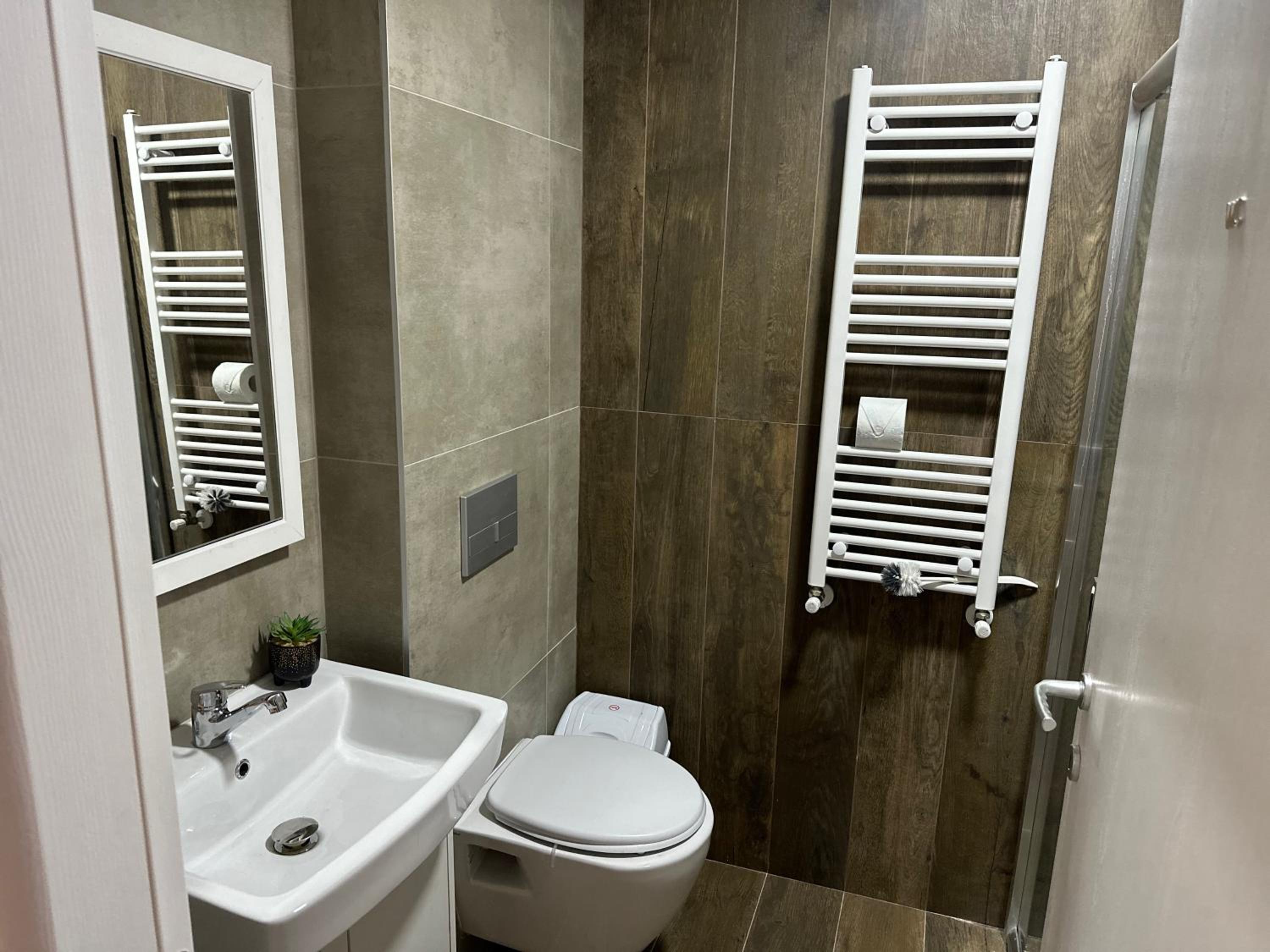New Lux Apartment