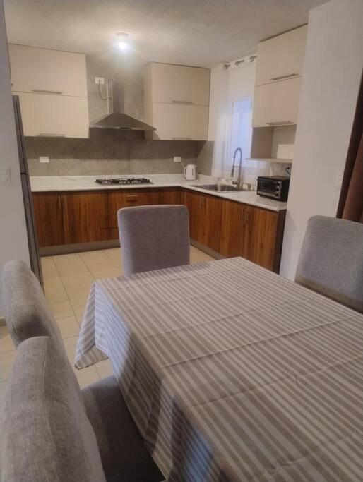 Linda Casa