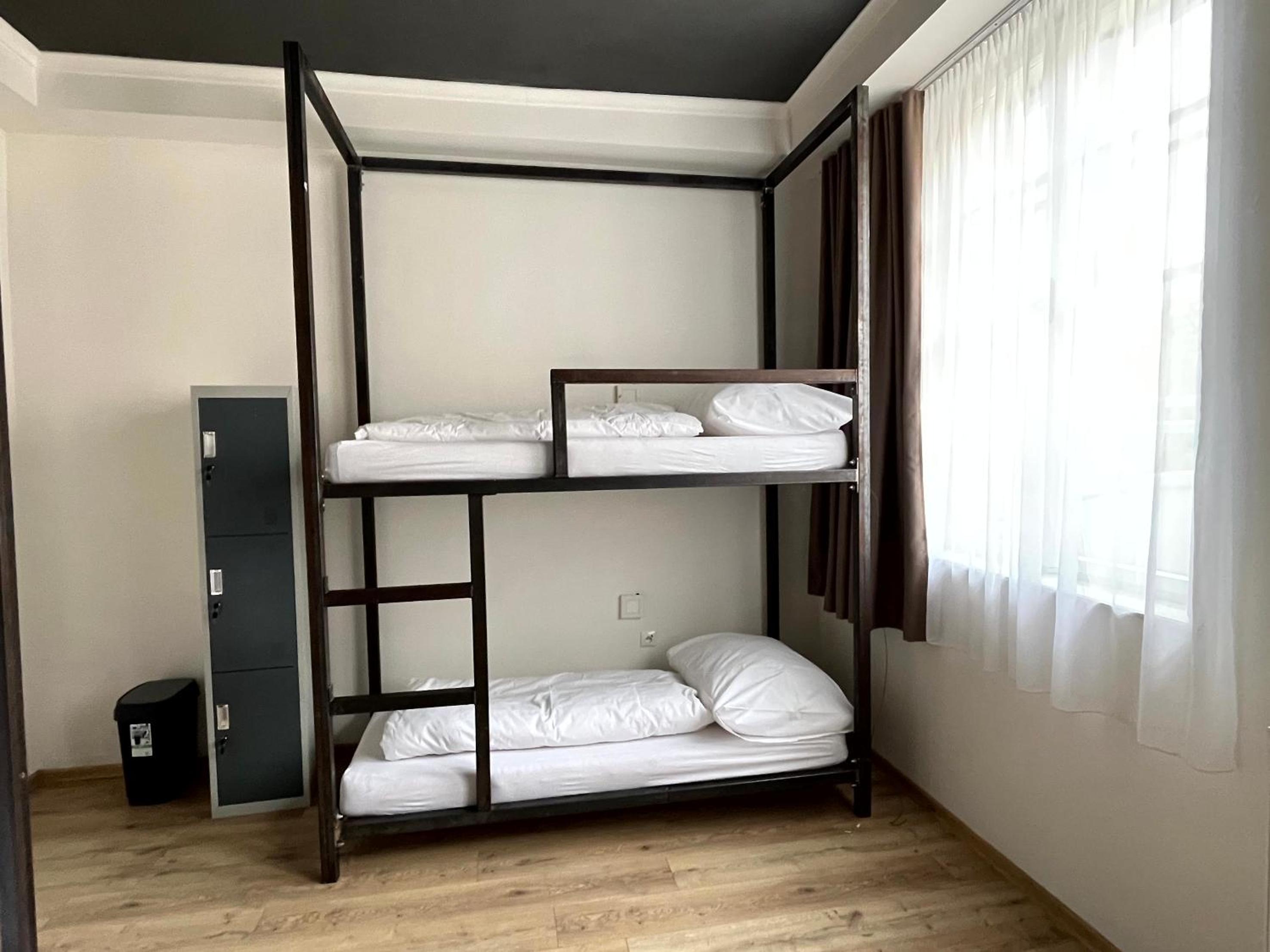 Photo 27
