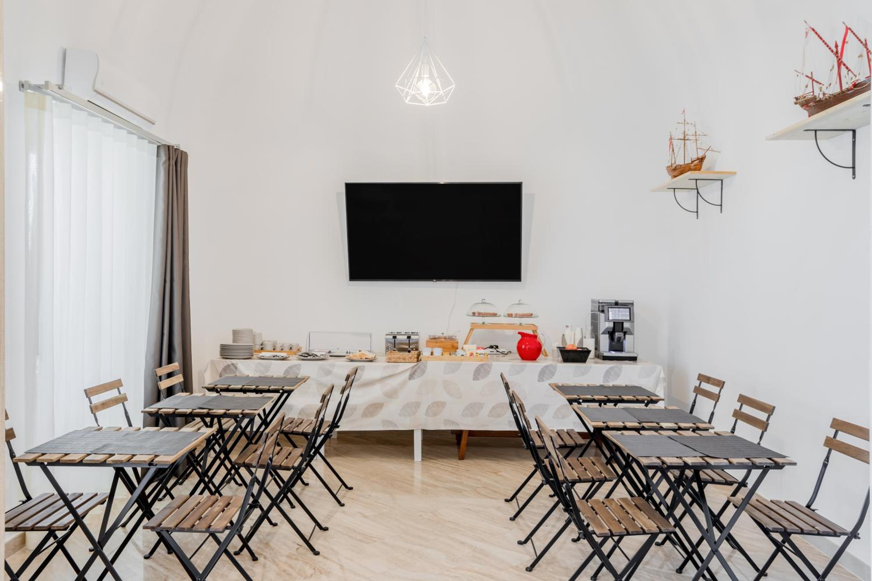 meeting & event spaces