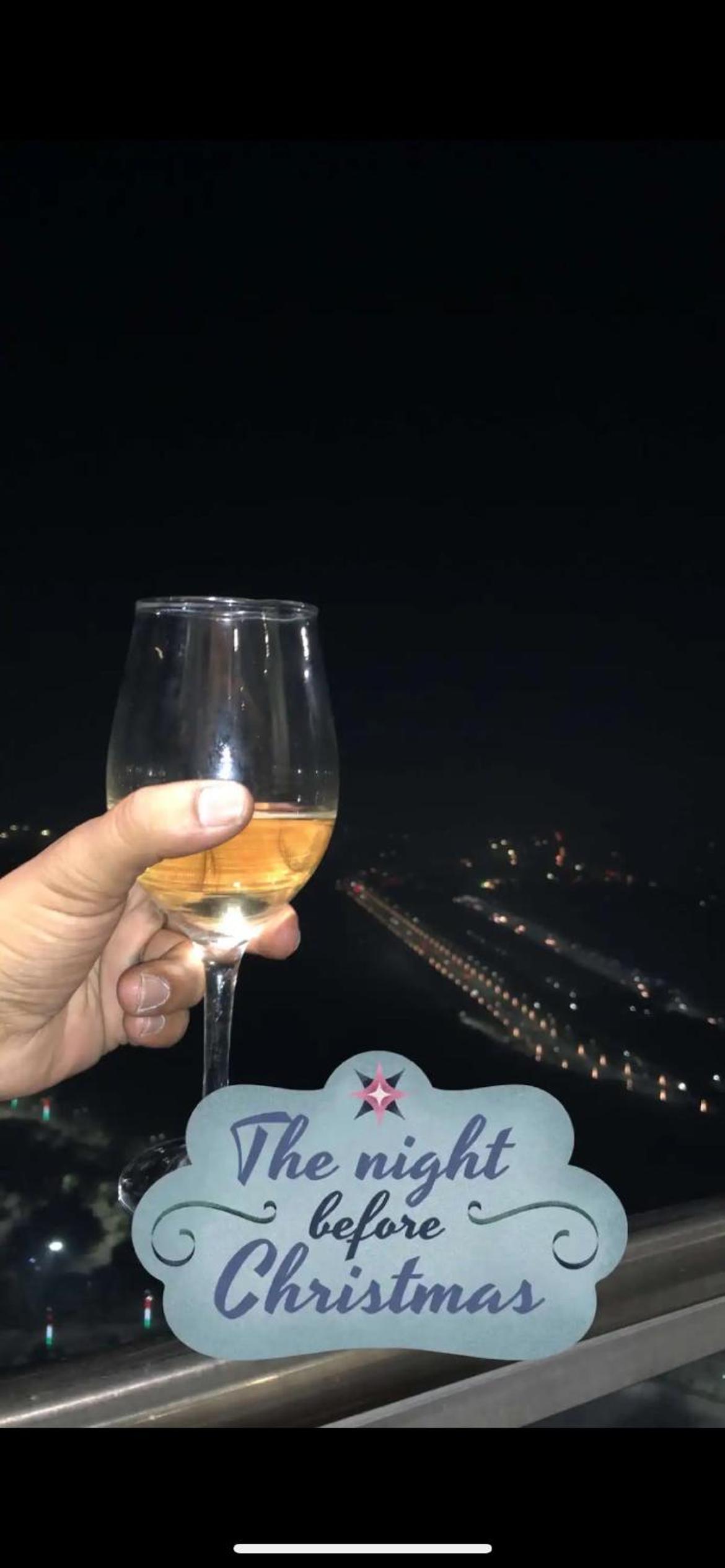SkyHouse RiverView