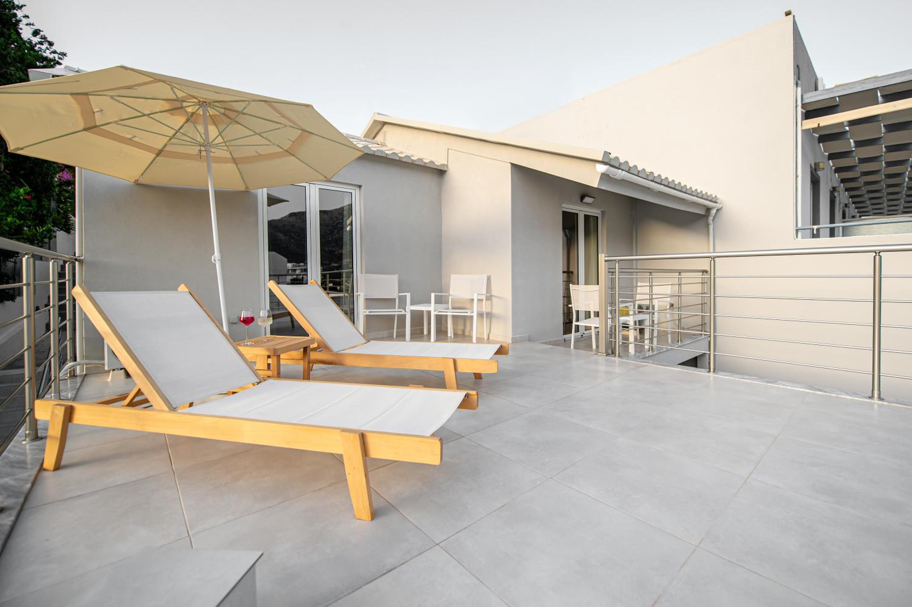 Elegant Seaside Residence