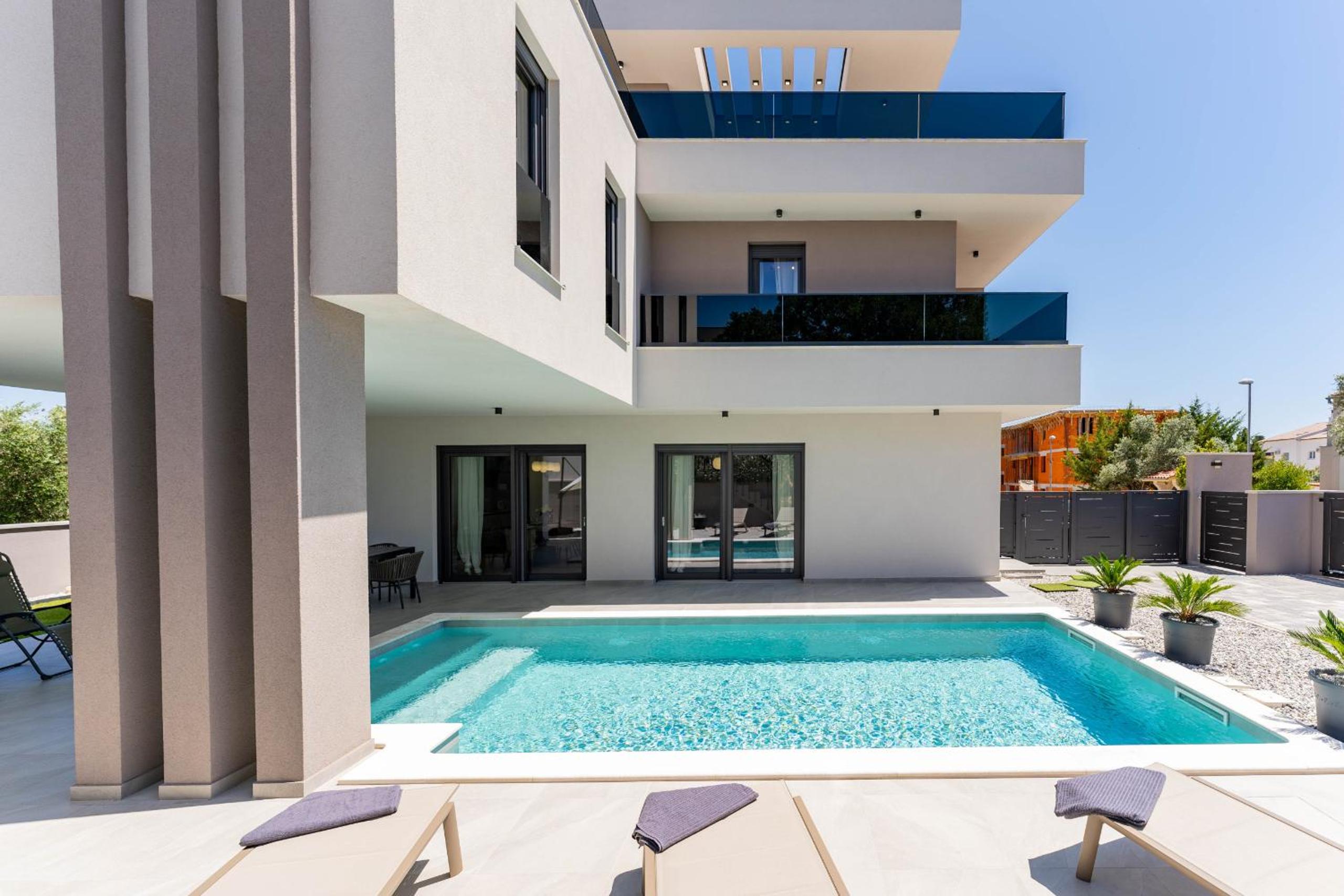 Villa Camino for 6 people near Fažana with sea view & only 700 meters from the beach view 2
