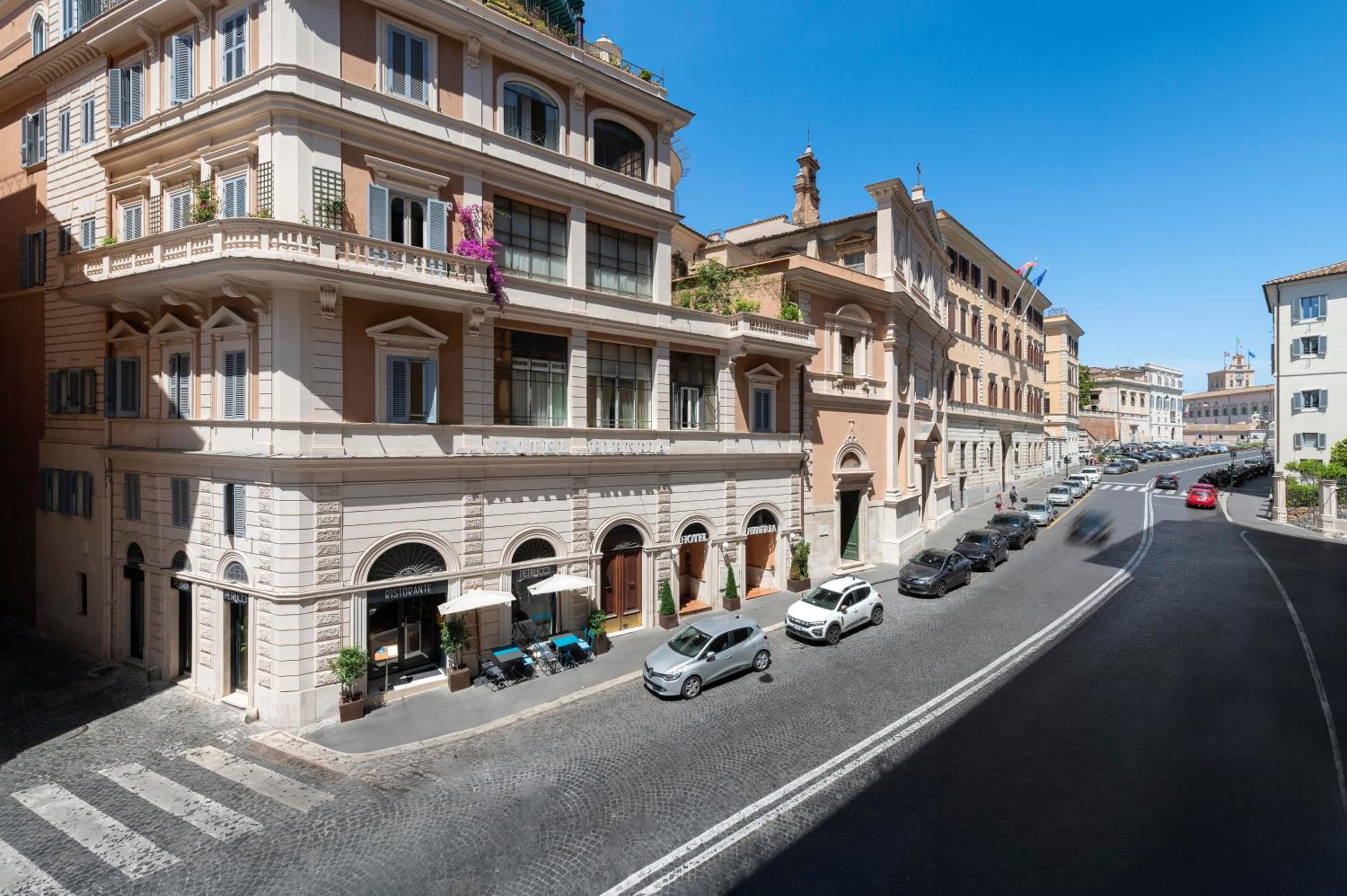 Hotel Hiberia - Image 1