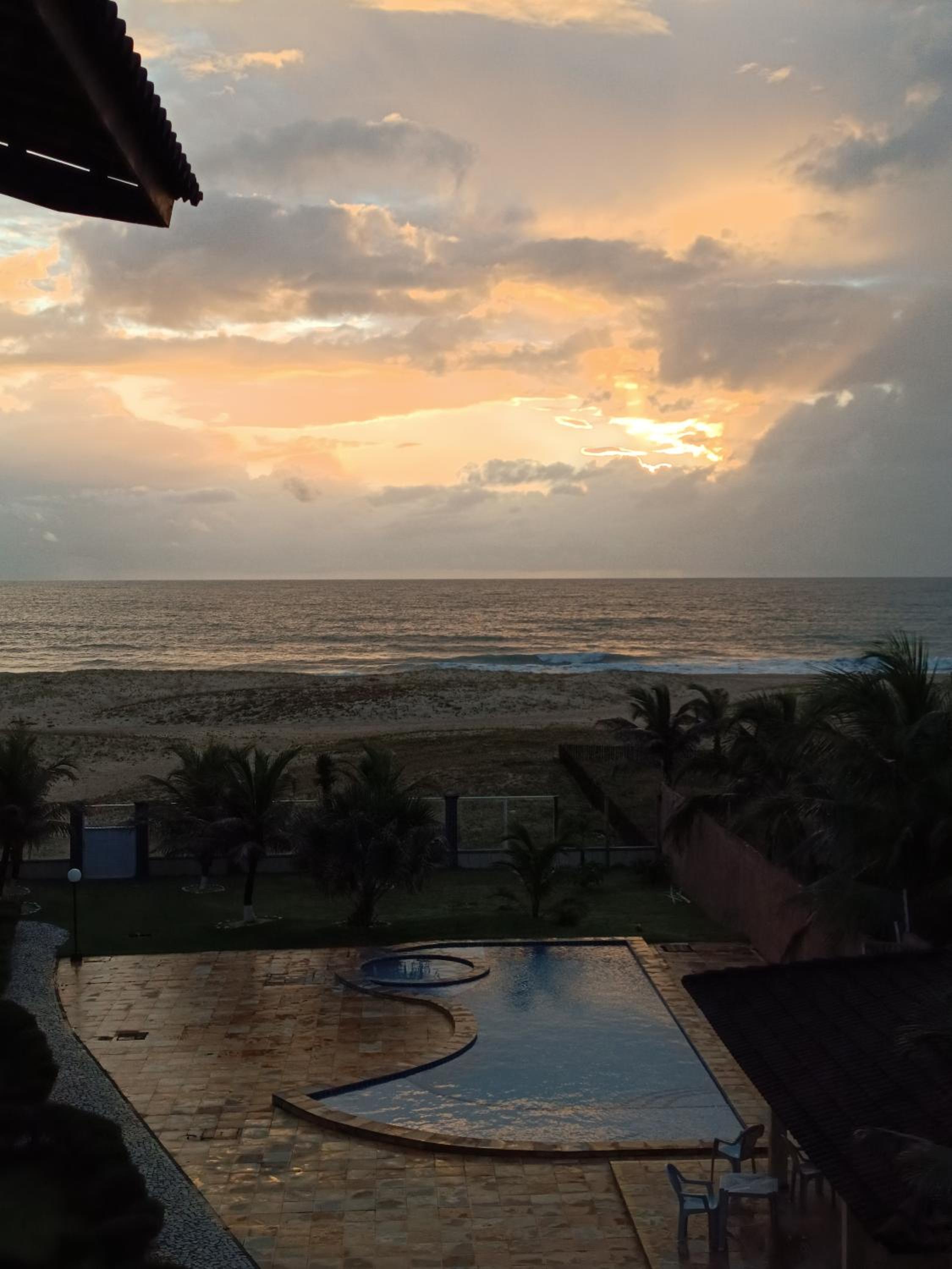 Flat Malua - Apartamento Pé Na Areia Com Vista Mar Taíba-CE