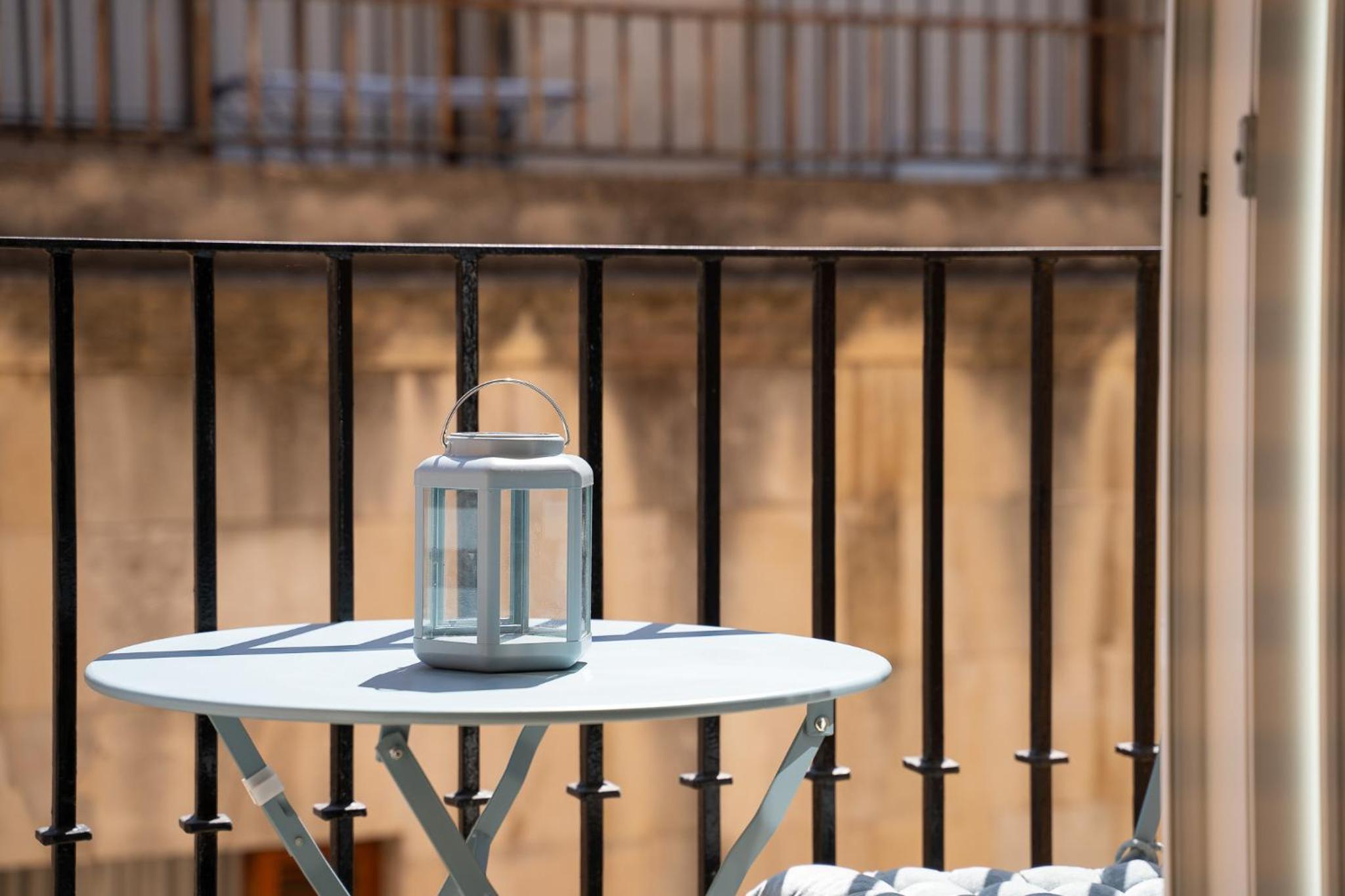 Barrio Gem Stylish 2Bedroom Oasis in Alicante
