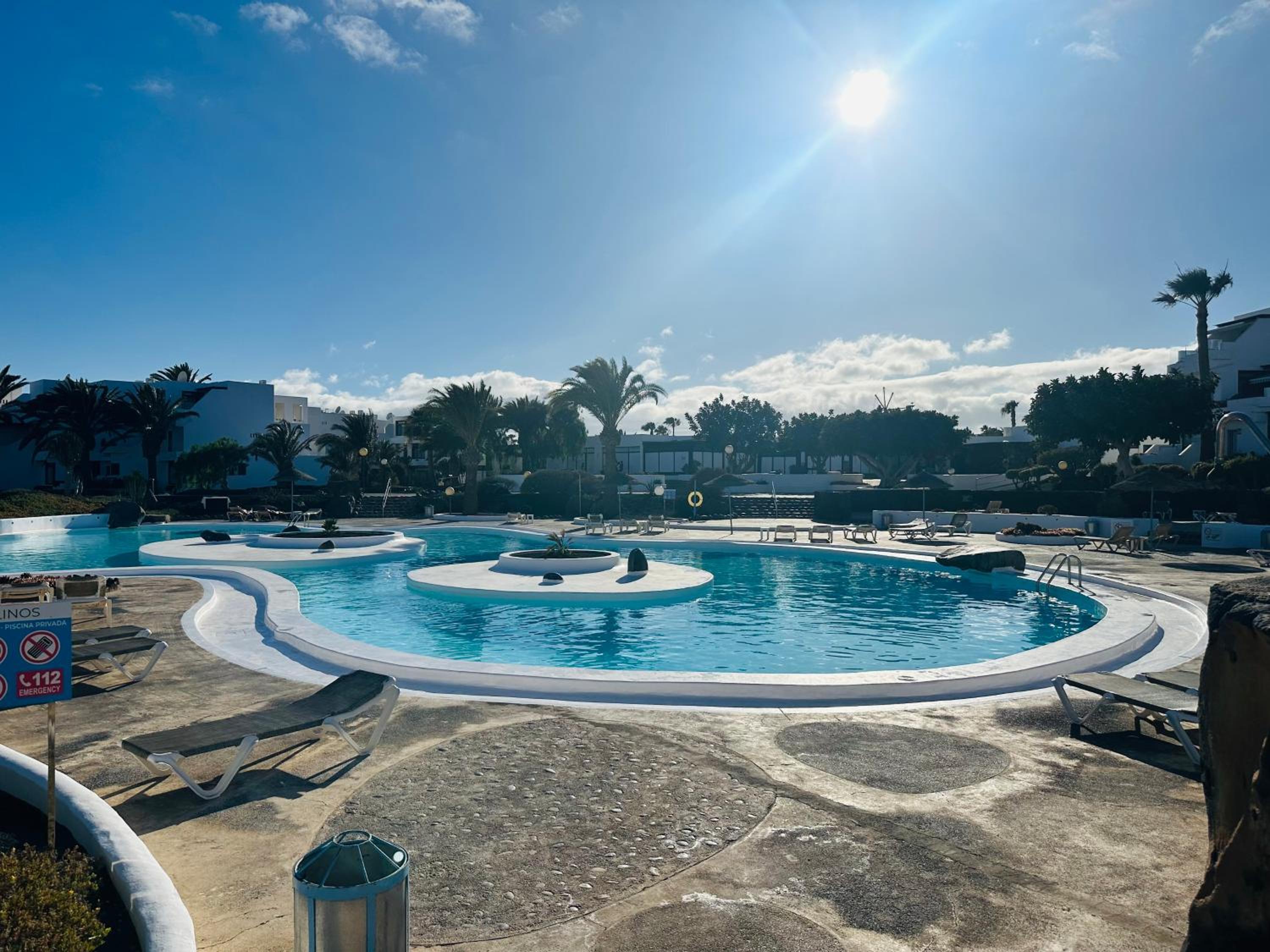 Hotel Casa Su Los Molinos - Image 1